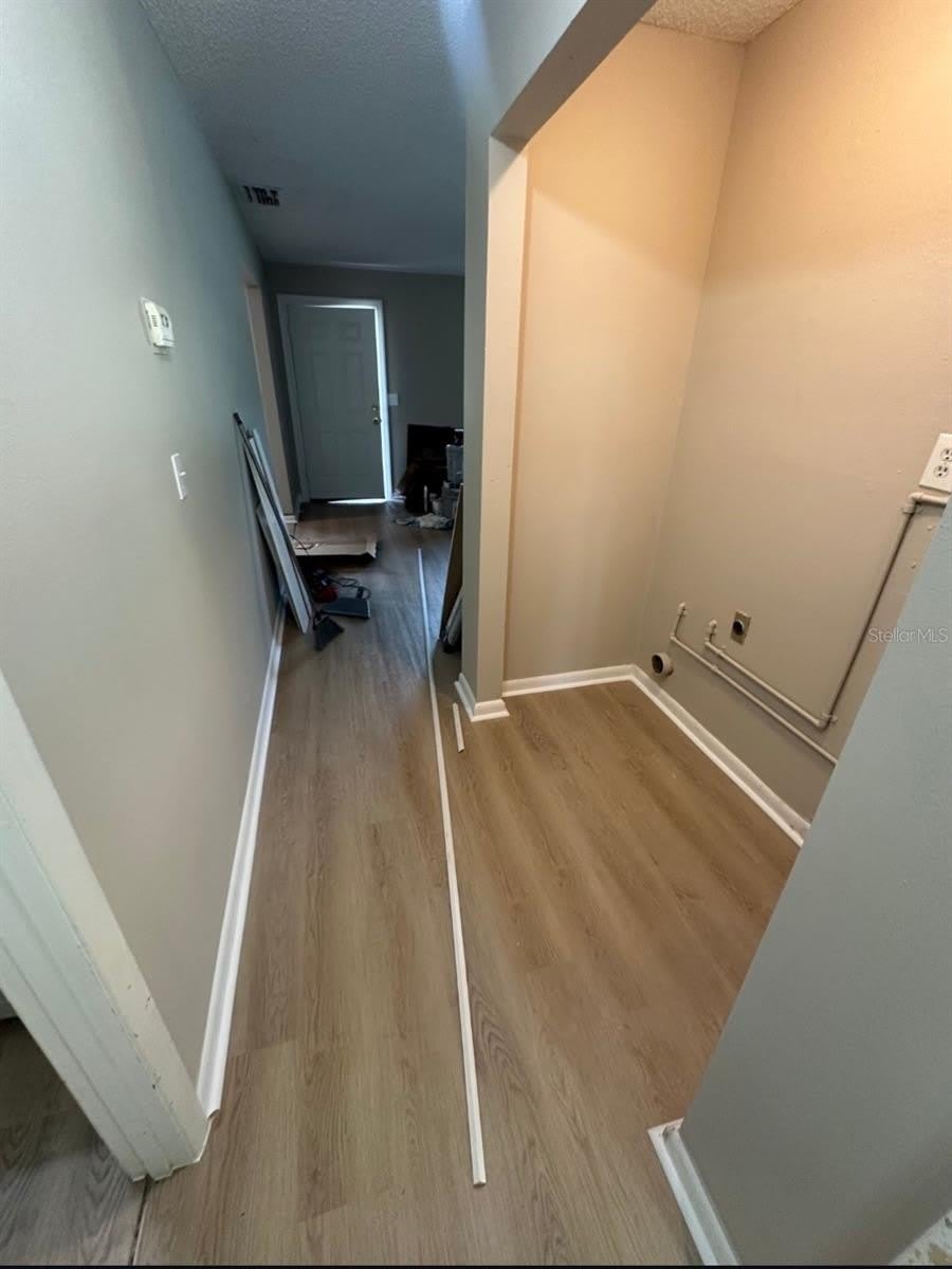 2407 IDLEWILD Street – photo 4