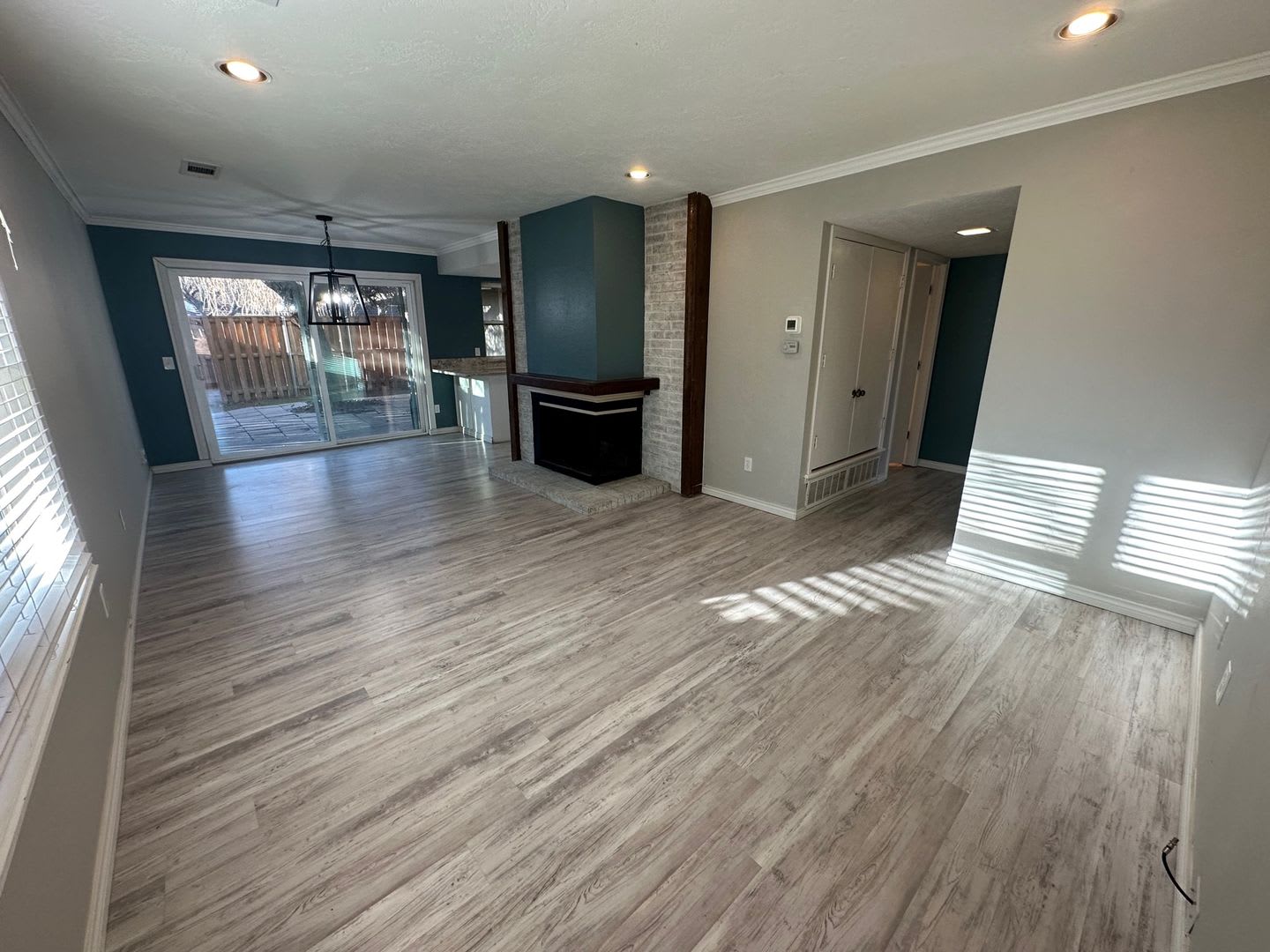 3000 Fleetwood Dr – photo 4