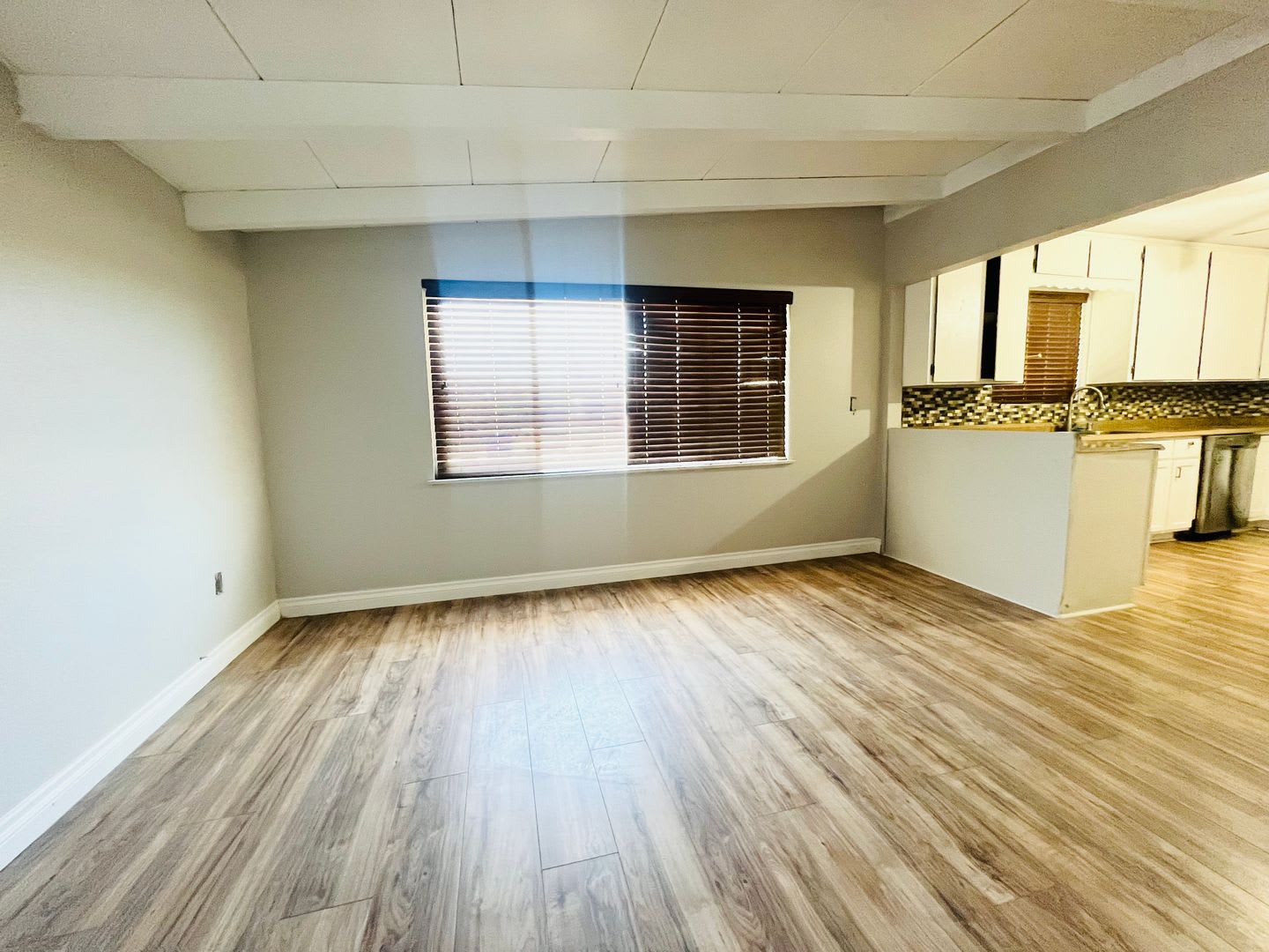 4 bedroom 2 bathroom Home Coming Soon – photo 4
