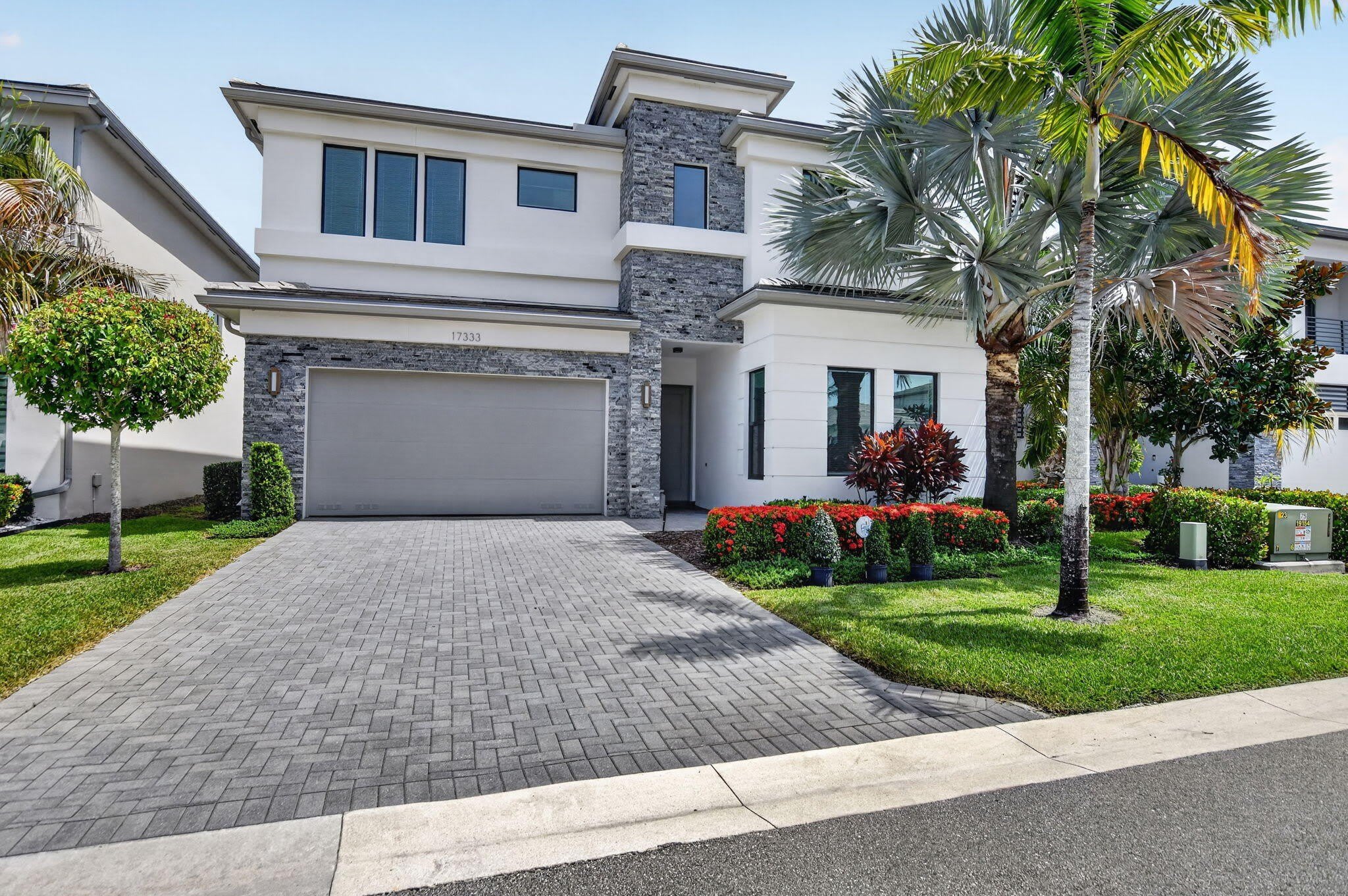 17333 Rainstream Road – photo 2