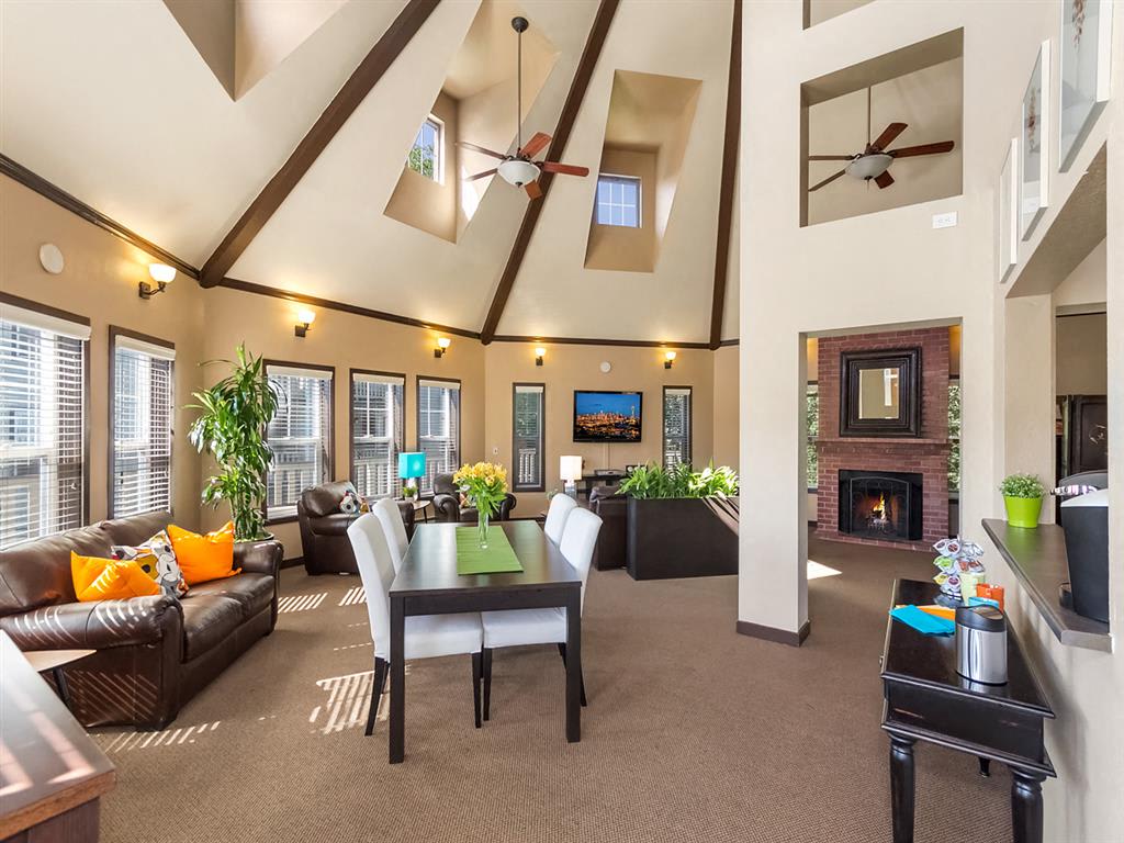 Madison Park Apartments – photo 1