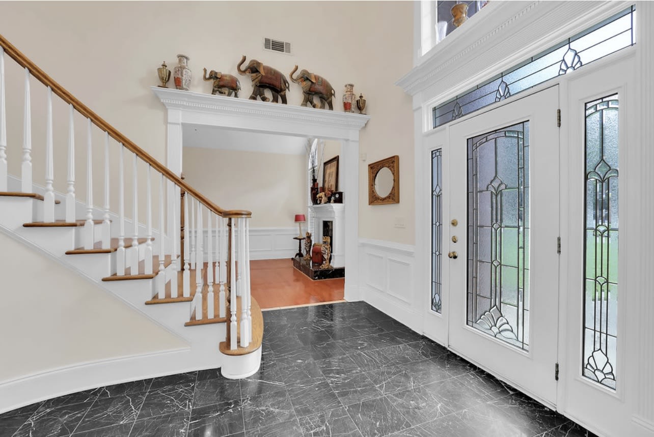 8225 Seven Oaks Drive – photo 5