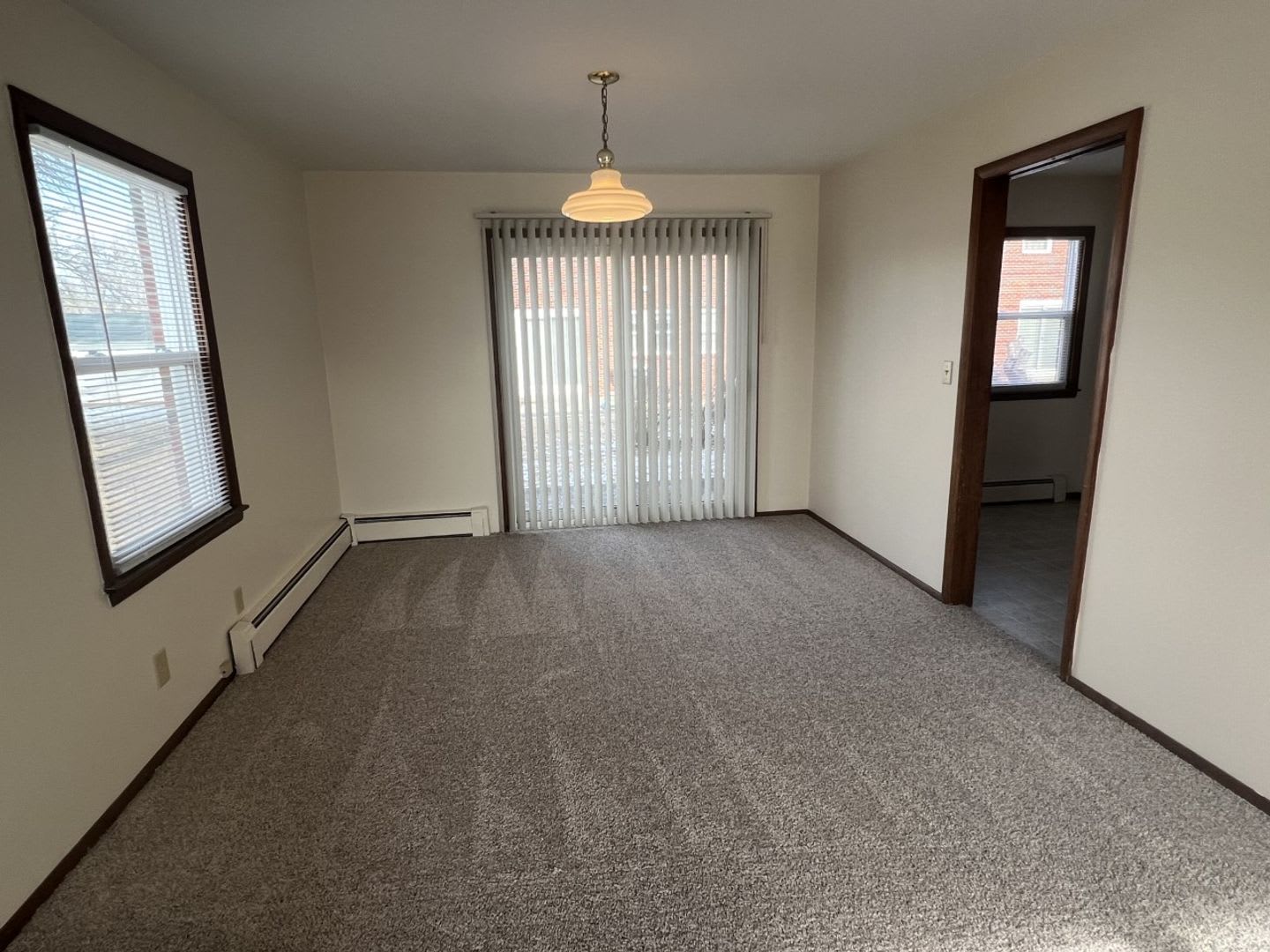 1828 Douglas Ave. – photo 5