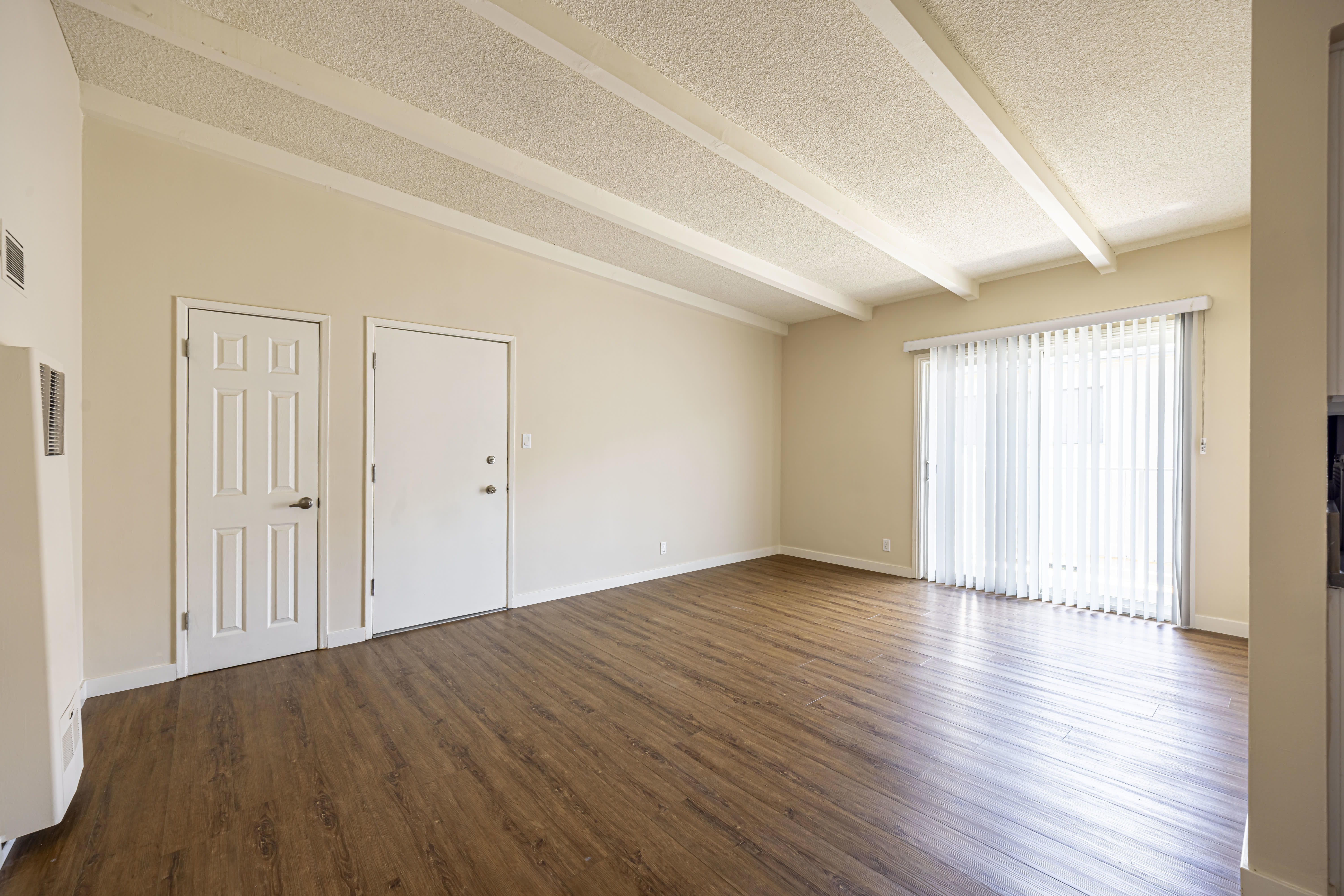 3722 Mentone Ave – photo 3