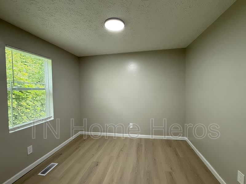 1201 Karnes Avenue – photo 4