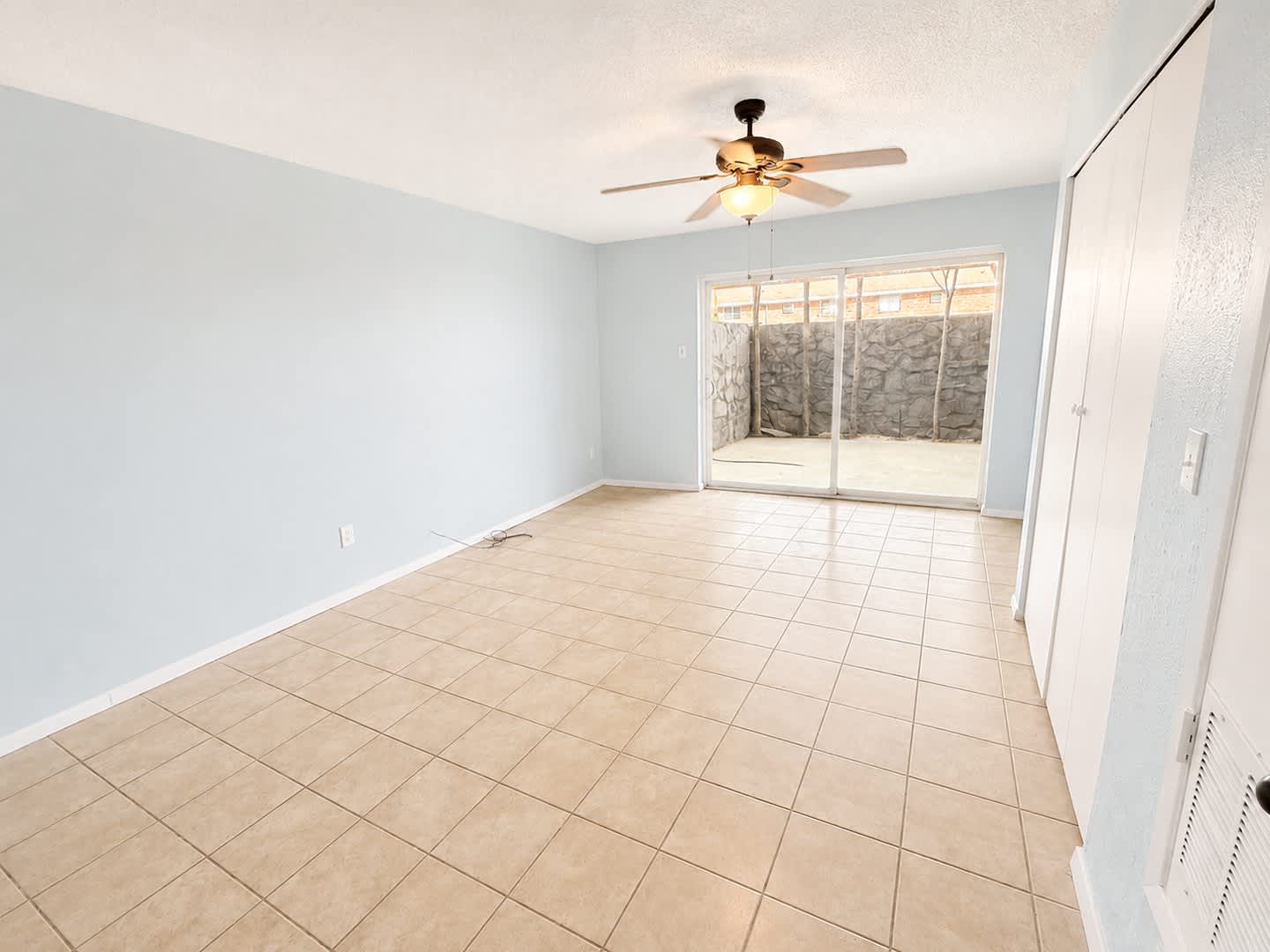 1491 E Alamo – photo 1