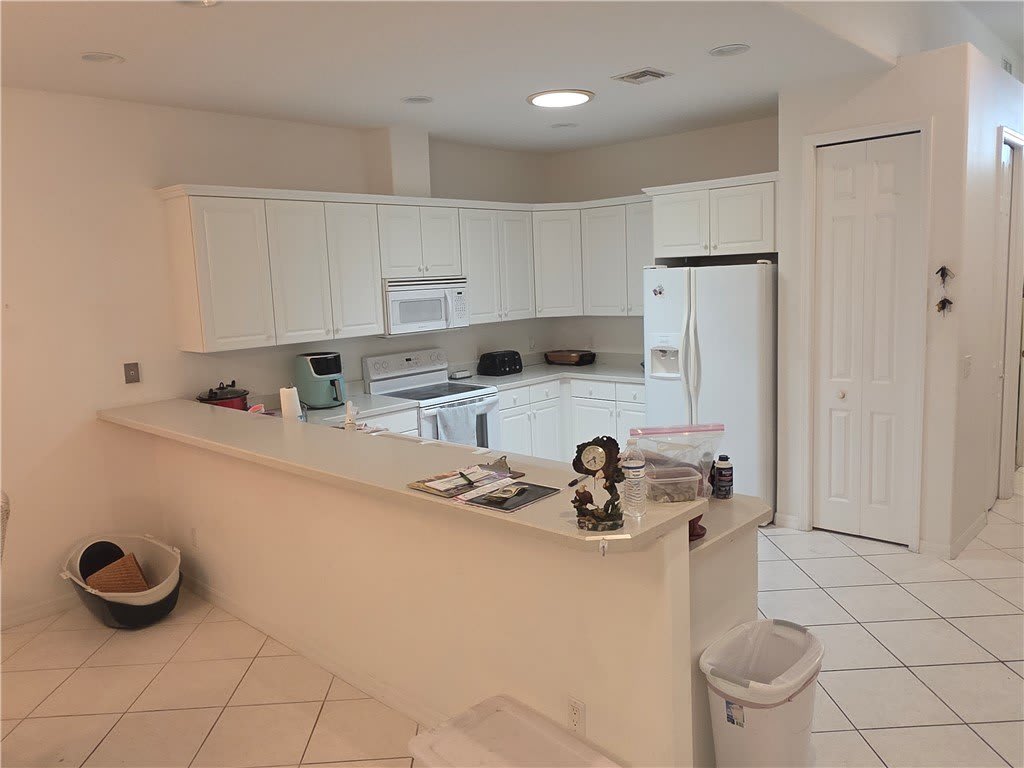 417 Pineapple Square Sw – photo 3