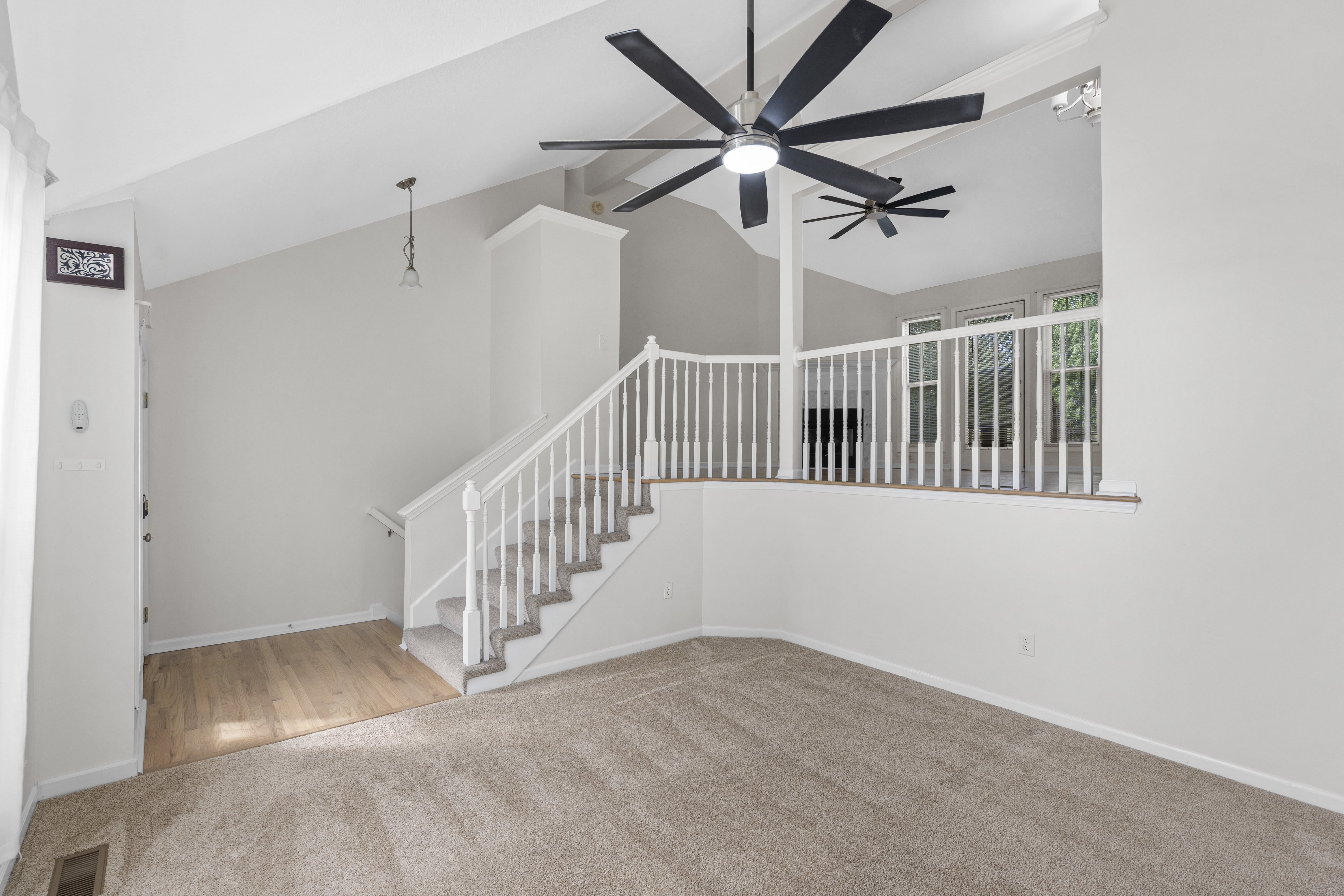 1220 Northeast Applewood Street – photo 3