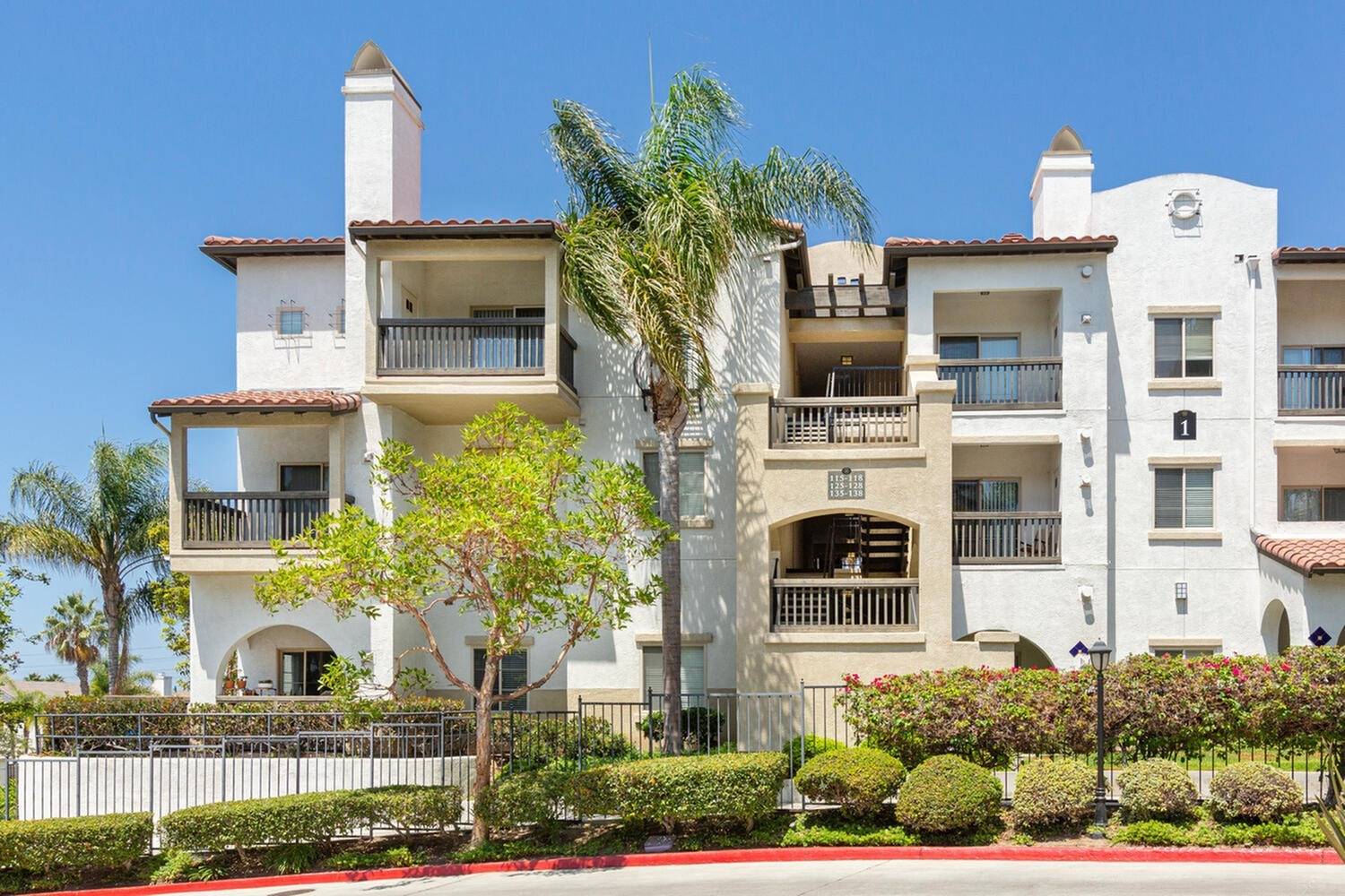 Elan Sevilla Apartment Homes – photo 3