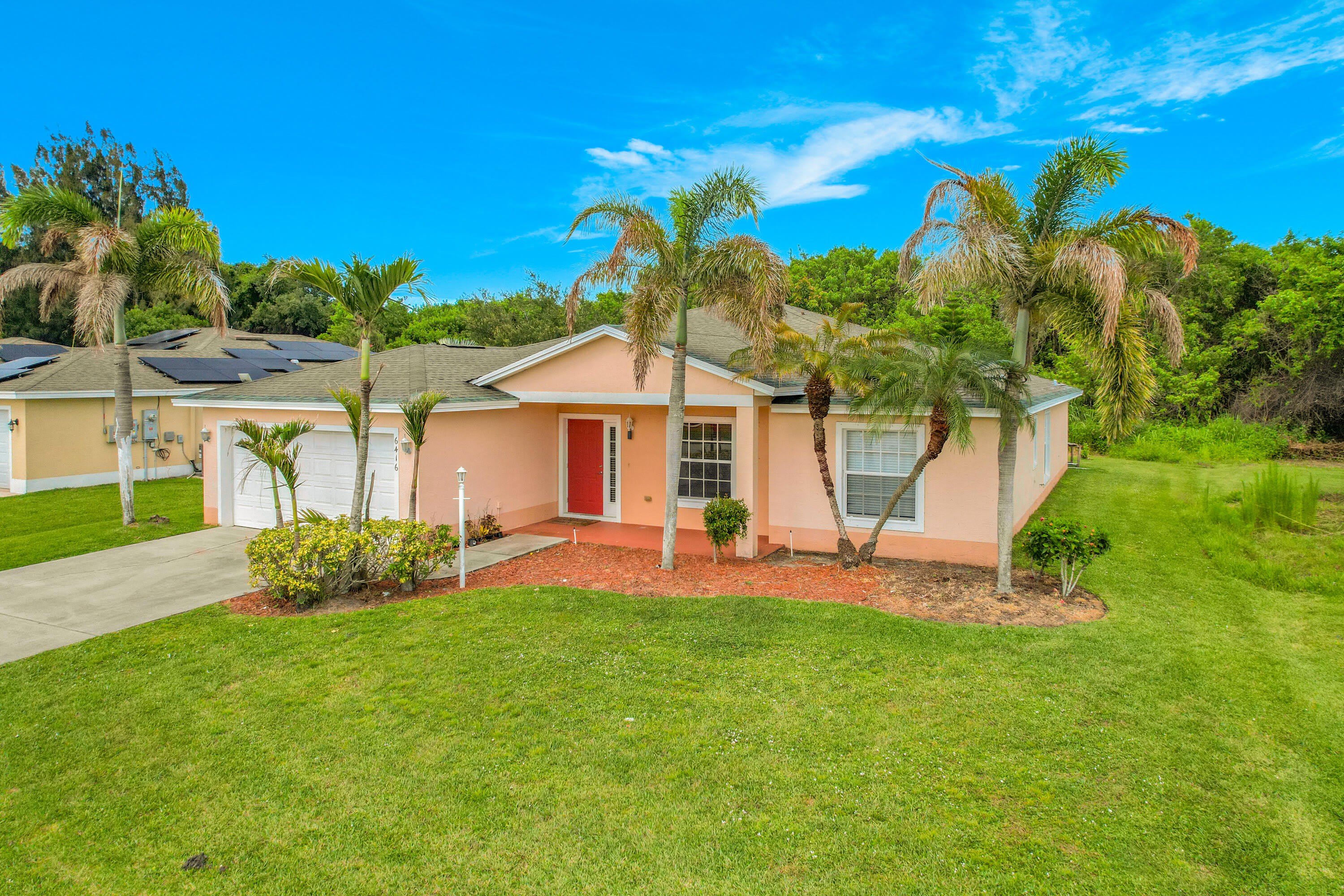 6416 Las Palmas Way – photo 3