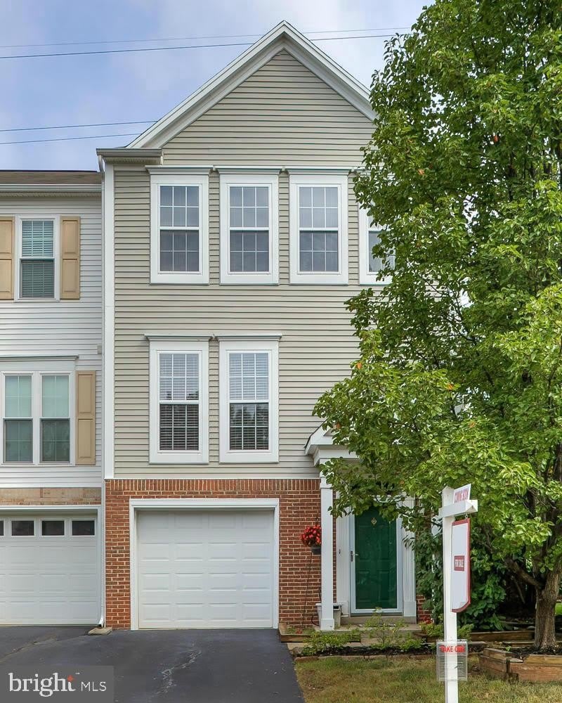 44102 TIPPECANOE Terrace – photo 1
