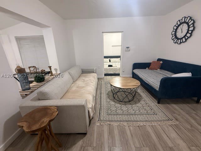 1419 Nw 44Th St – photo 1
