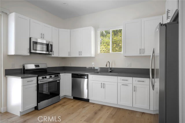 6849 De Celis Place – photo 3
