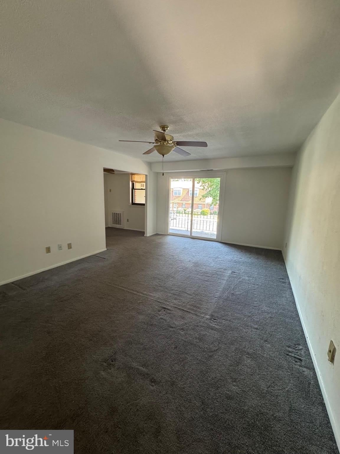1155 YORK Road – photo 2