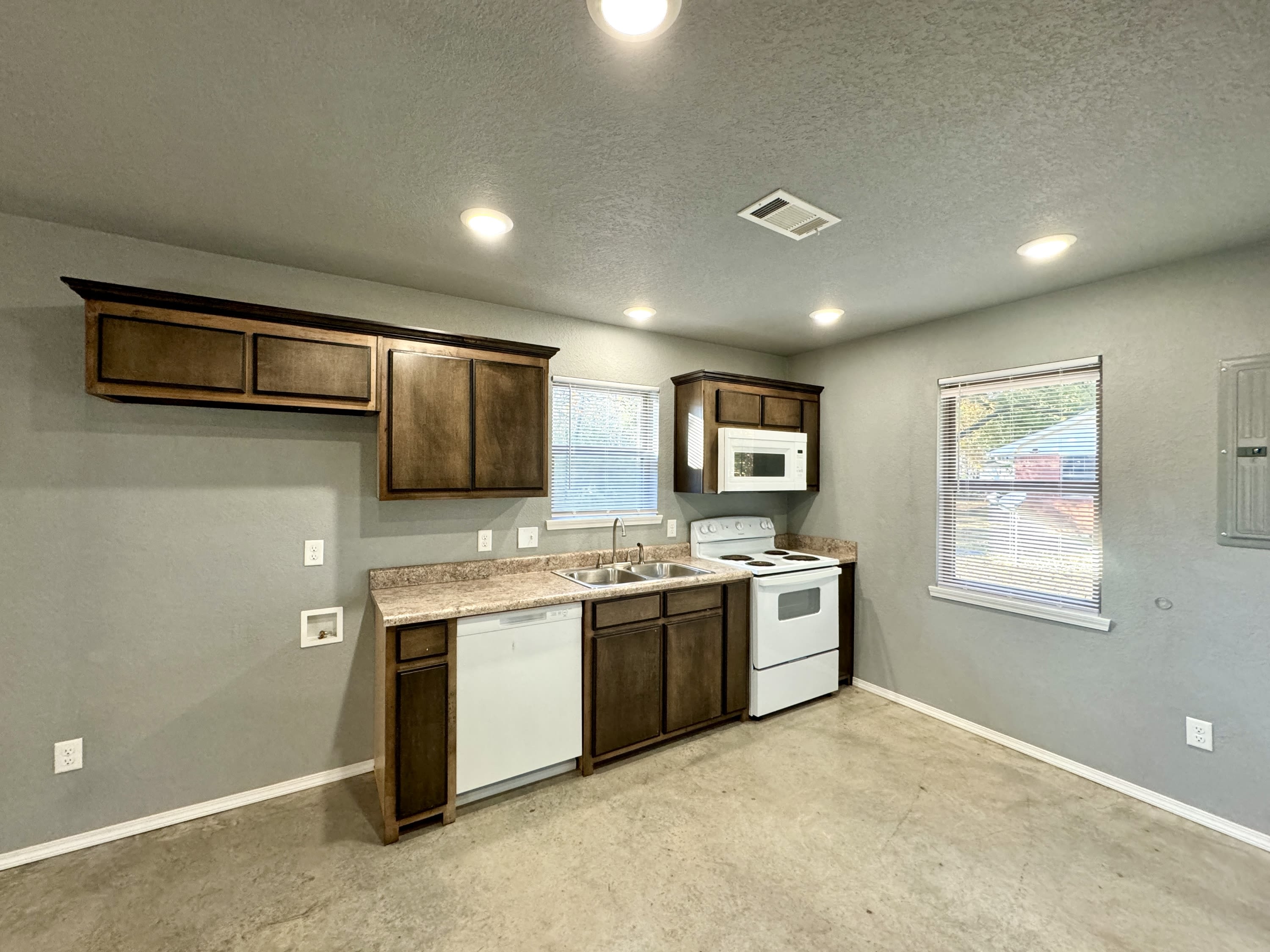 102 Graceanne Lane – photo 5