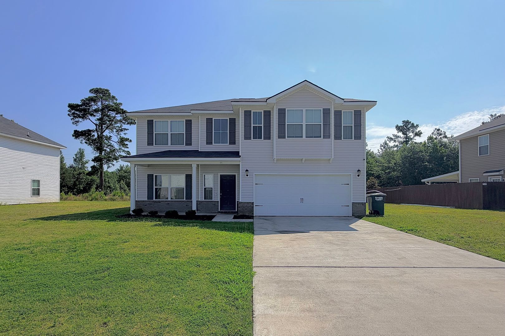 AVAILABLE NOW + LAWN CARE INCLUDED! (Pet Friendly) – photo 1