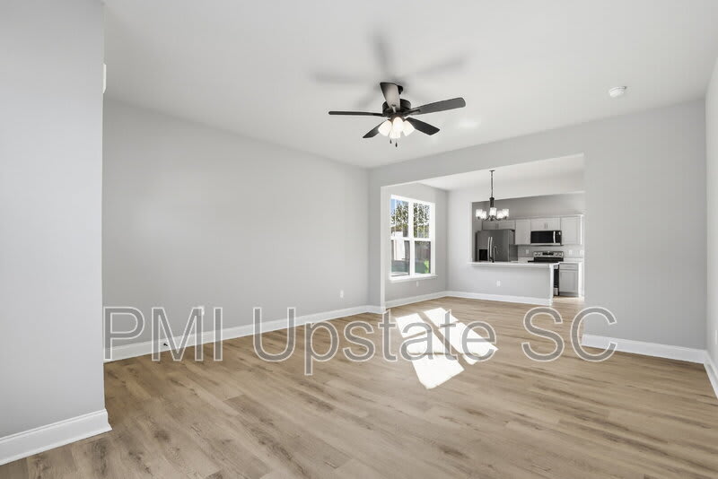 107 Virginia Avenue – photo 5