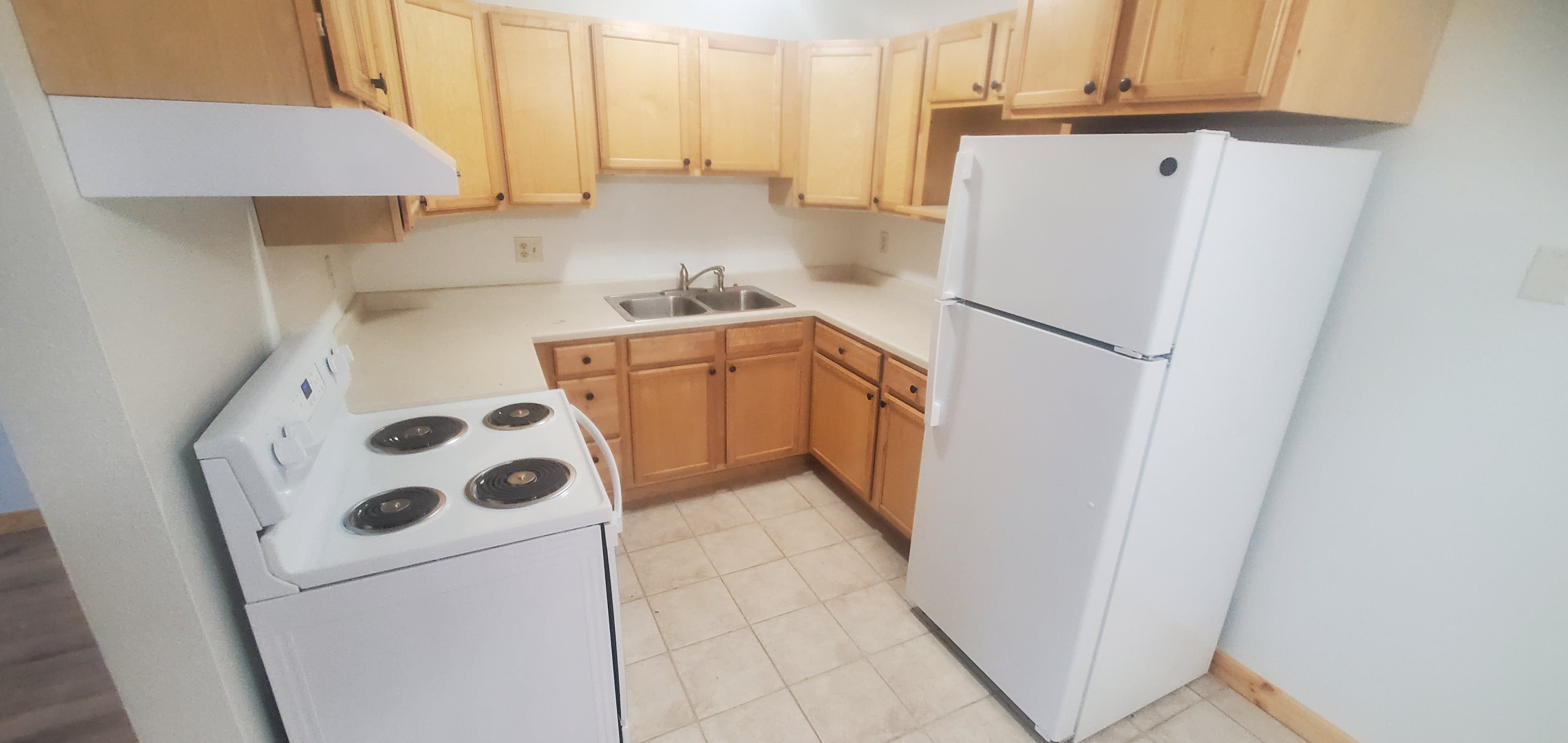 1705 La Cres St – photo 2
