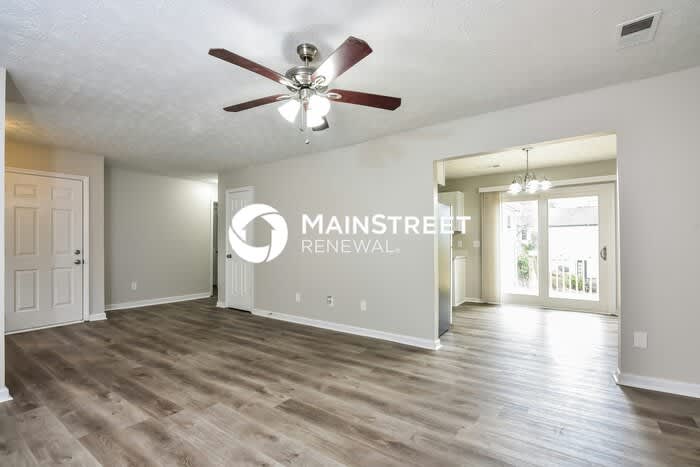637 Woodcrest Manor Drive – photo 4