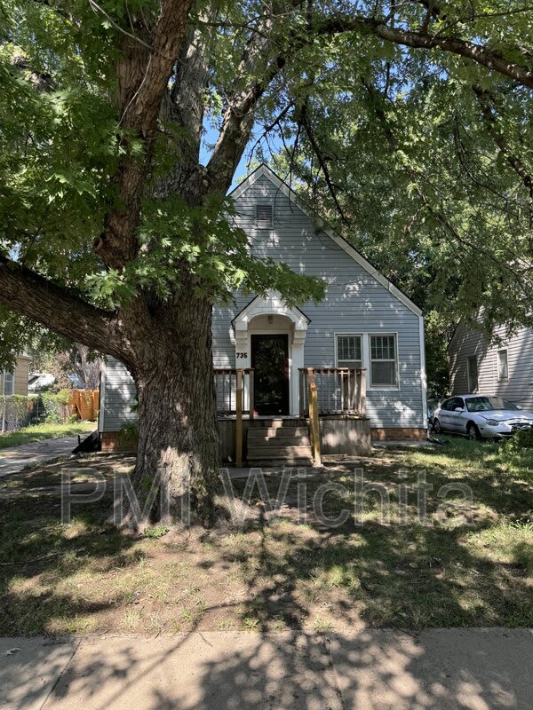 735 South Grove Street – photo 1