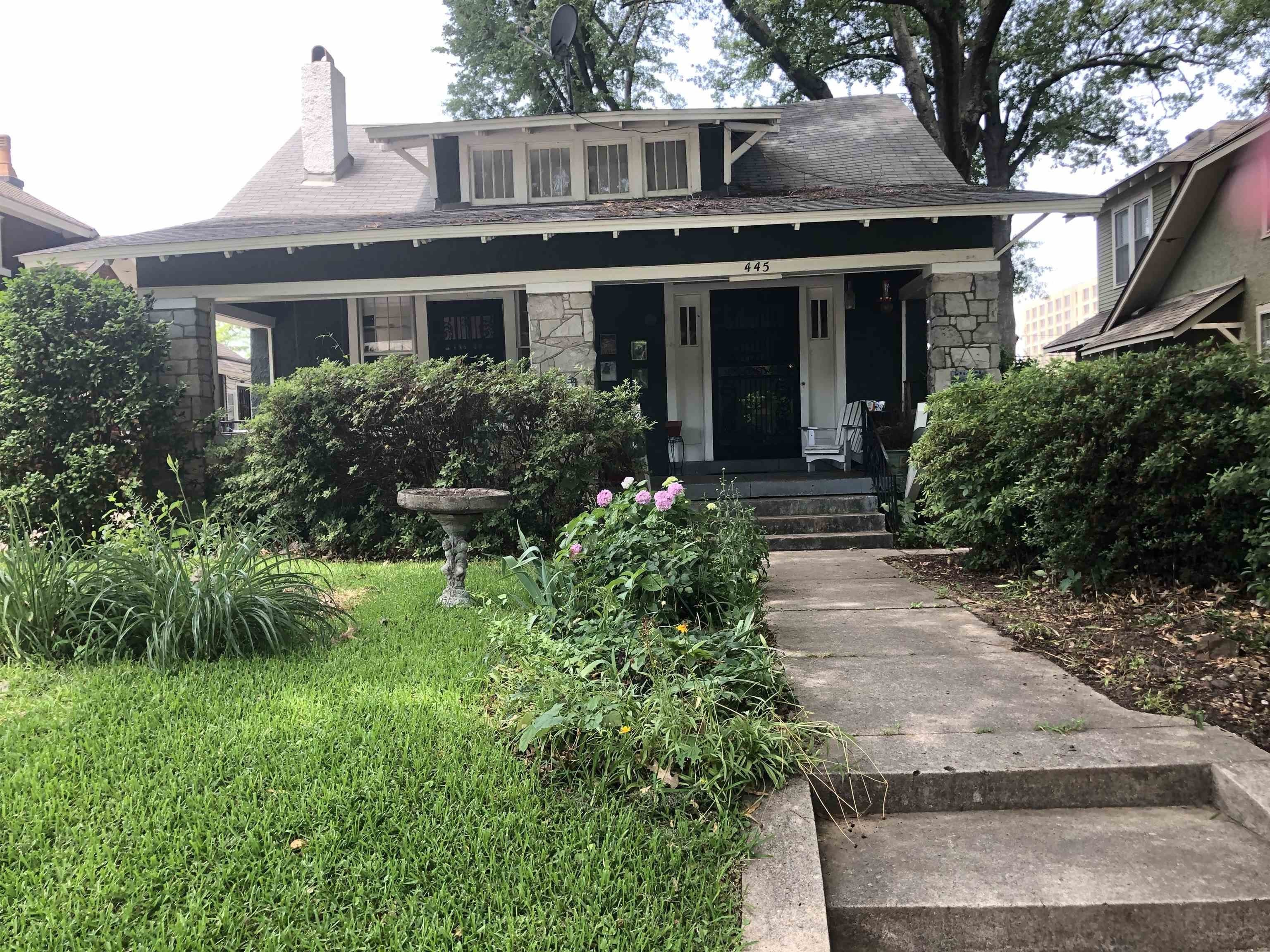 445 GARLAND St – photo 2