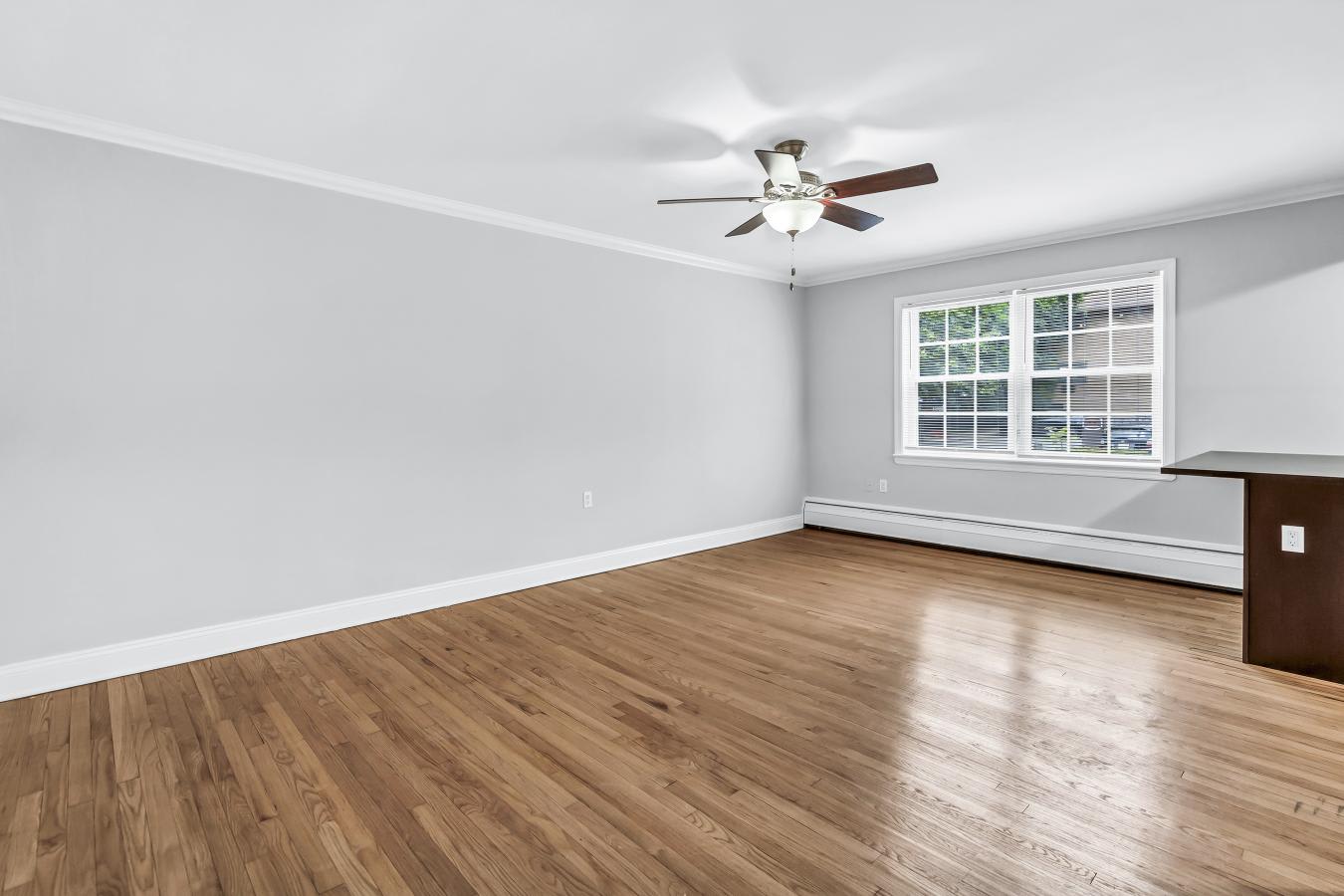 Verona Plaza Apartments – photo 3
