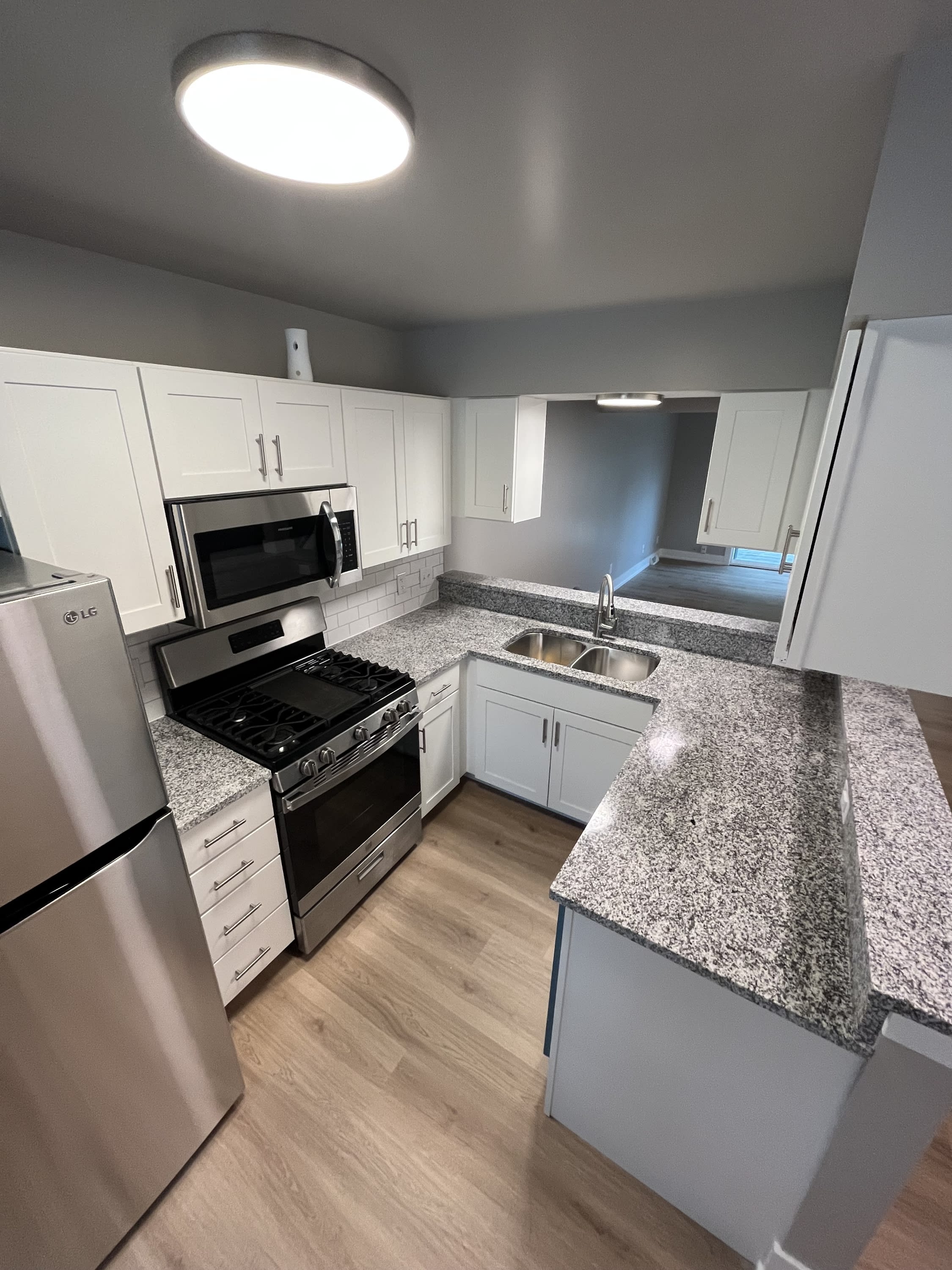 8002 Green Meadow Court – photo 2