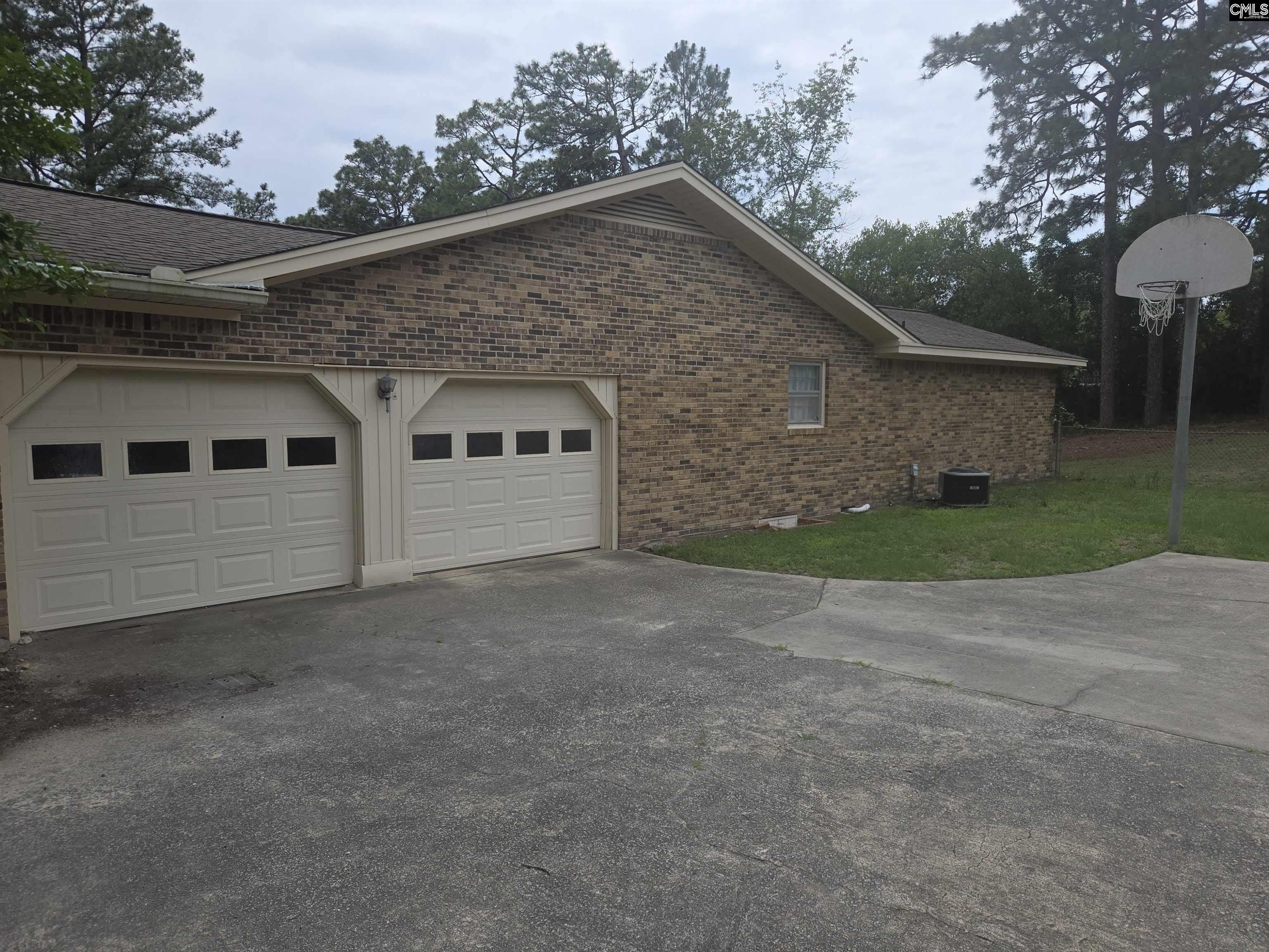 77 Northlake Road – photo 5