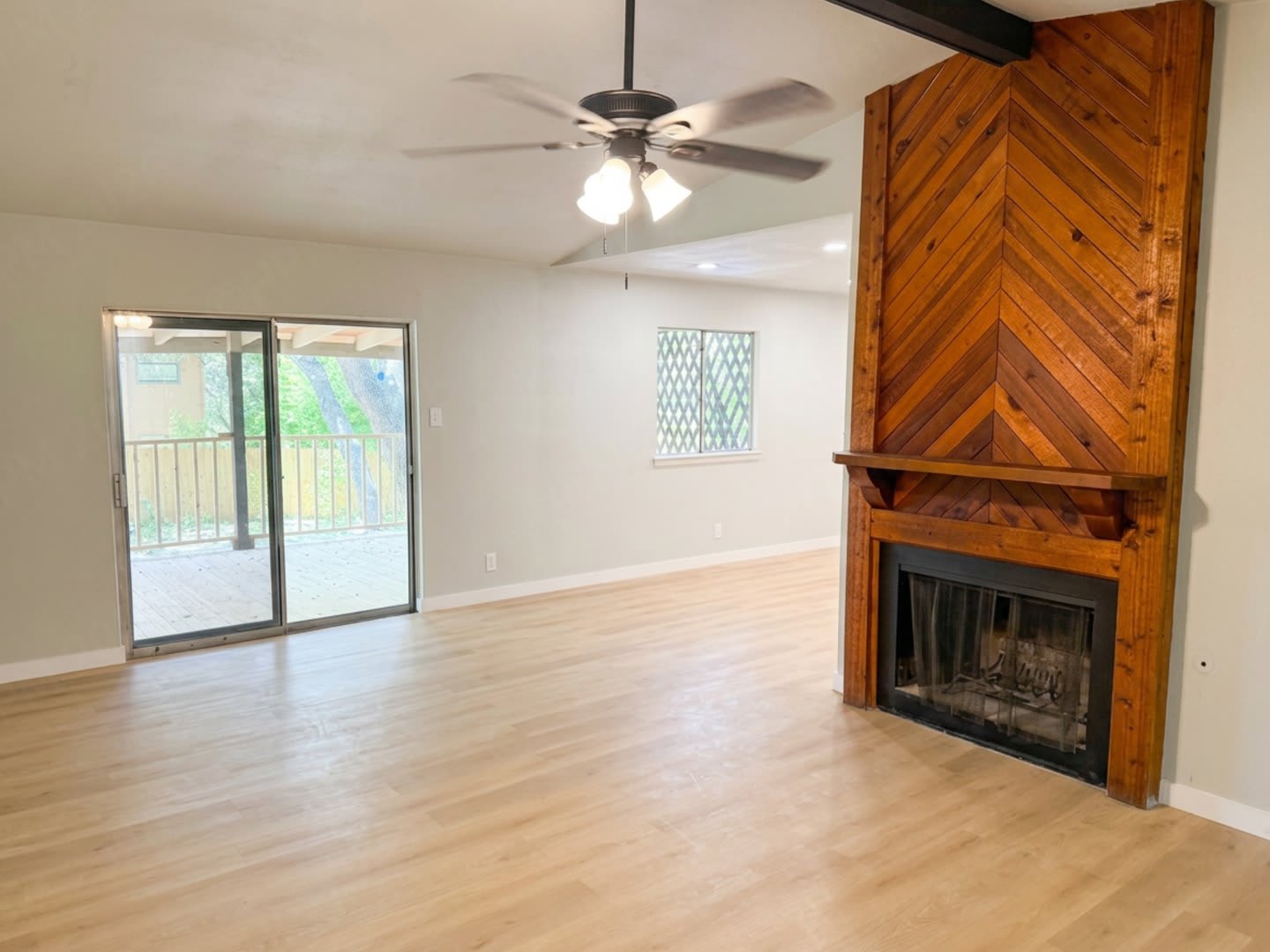 8726 Timberbriar, San Antonio, TX 78250 – photo 4