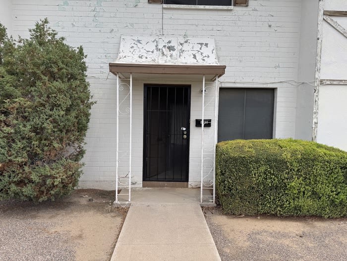 4606 North 71St Lane – photo 2