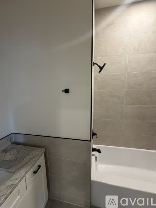 112 Burt Street – photo 1