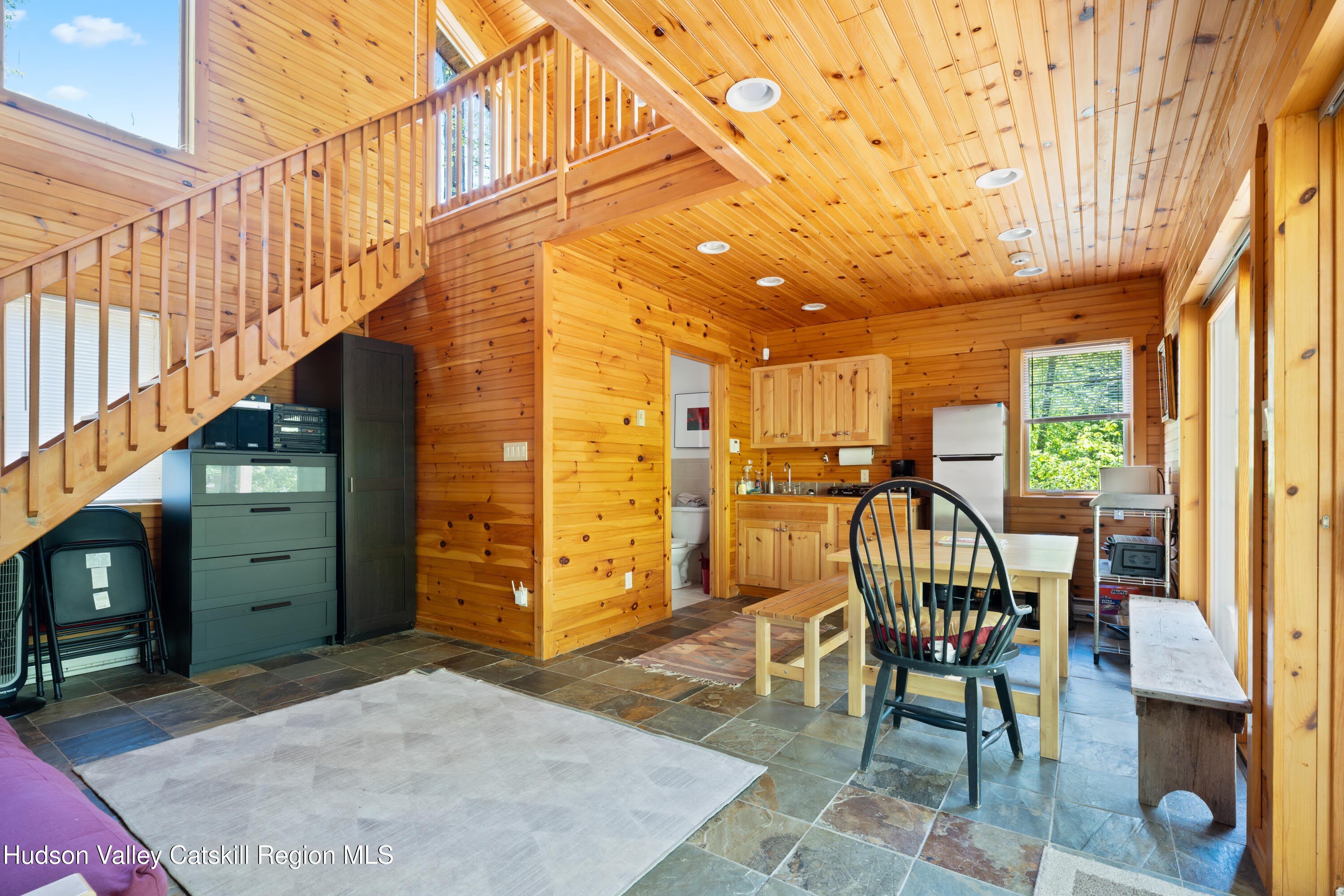 537 Mossy Hill Road – photo 5