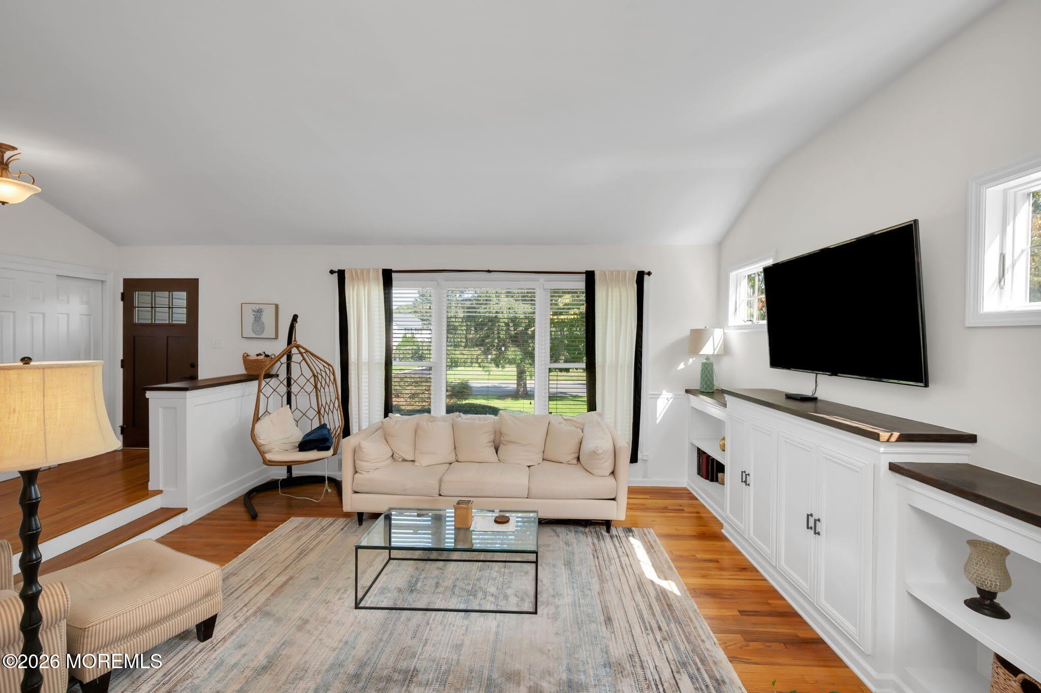 55 S Lake Drive – photo 2