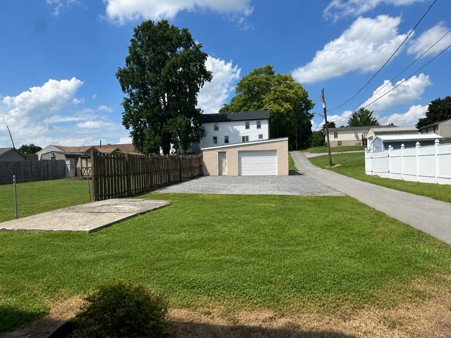 258 West Walnut Street 2 – photo 4
