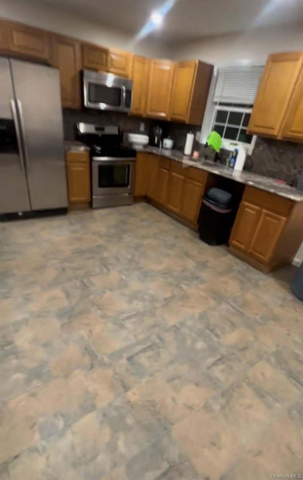 39 Elder Avenue – photo 2