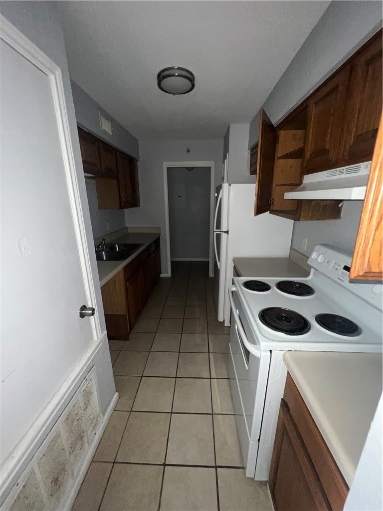 7202 The Mansions Drive – photo 3