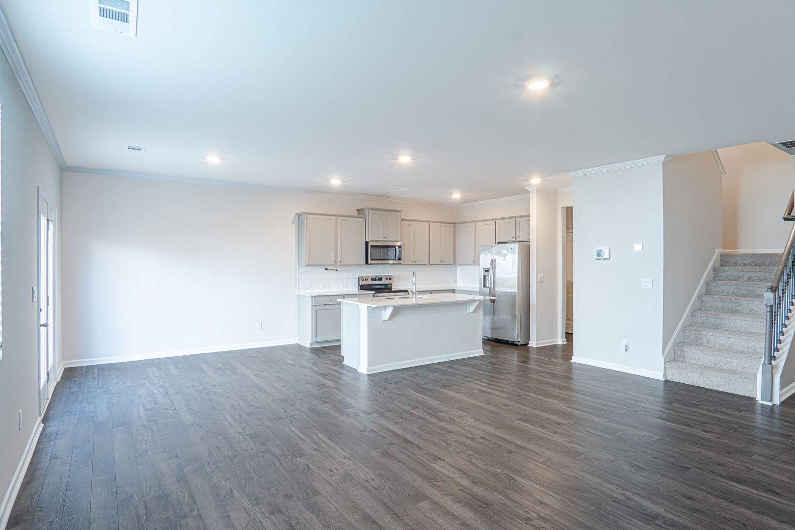 Luxury Smart Home In Gated Rosewood Farms Community Pool Available Now – photo 3