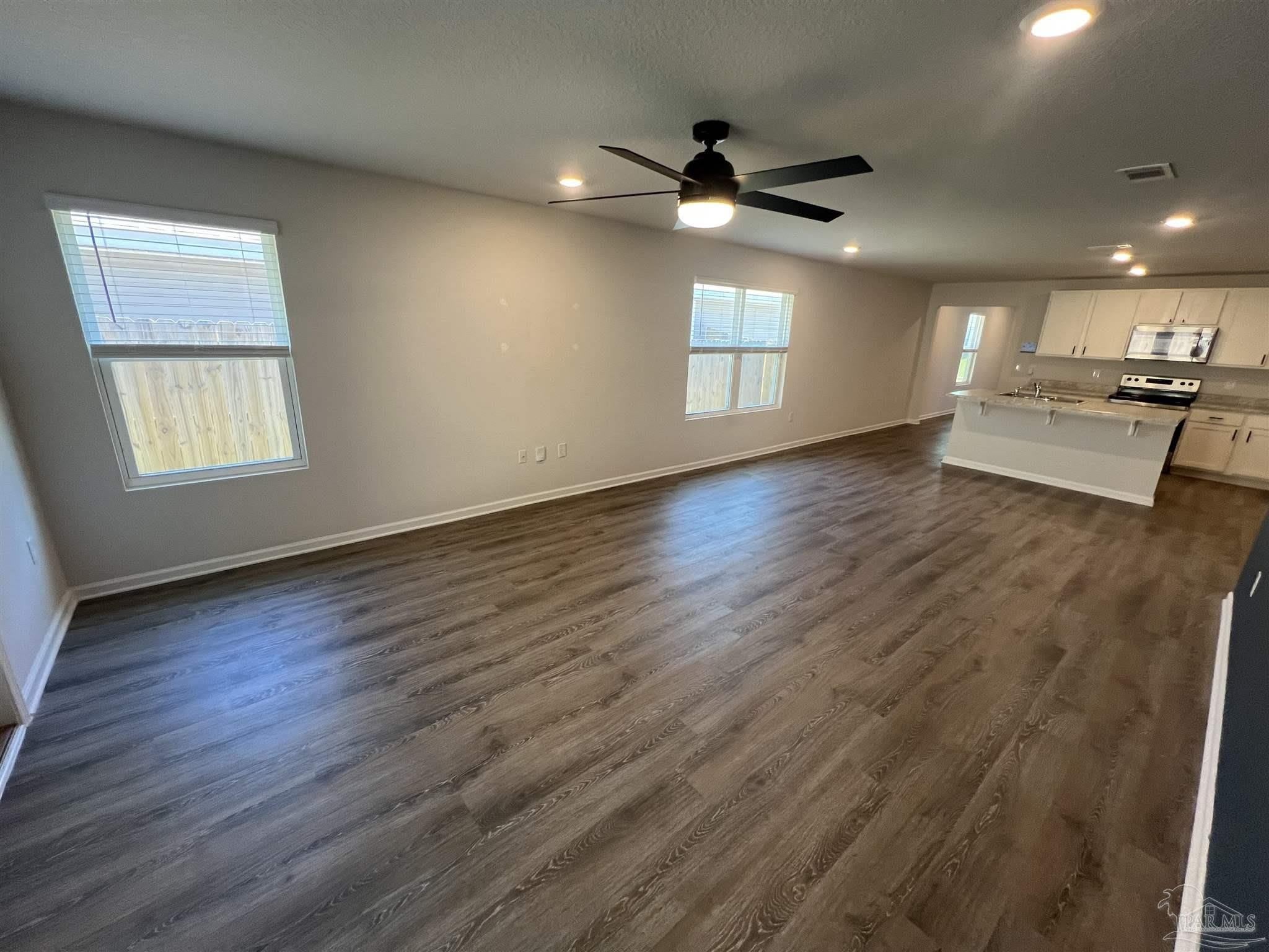 5269 Peach Dr – photo 4