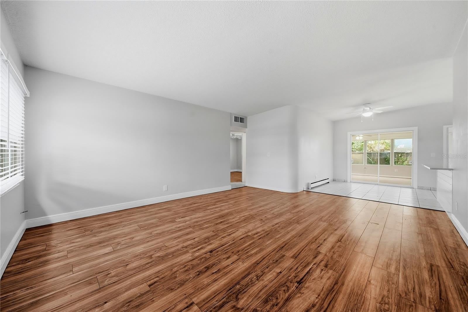 14190 PAGE Avenue – photo 5