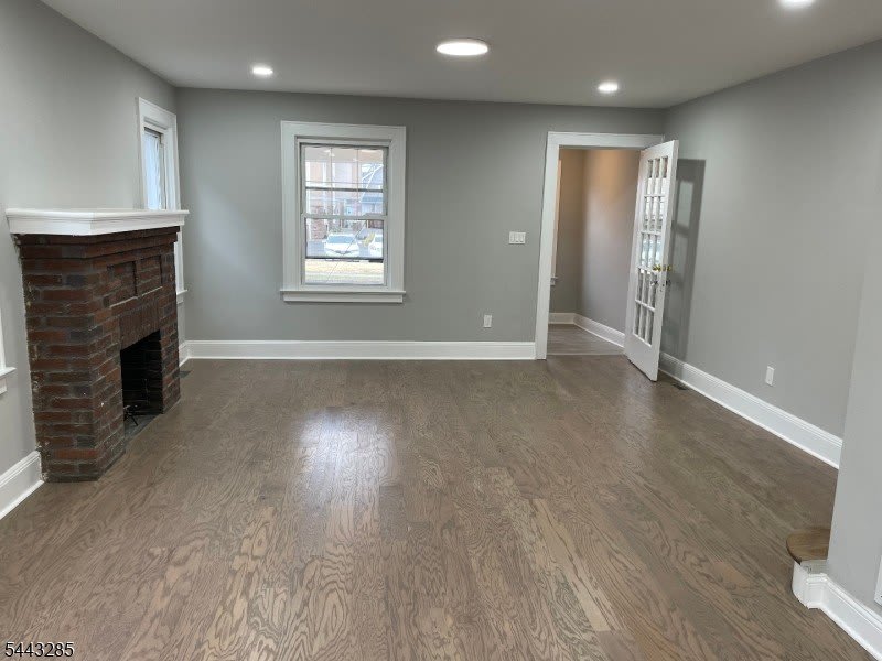 742 Central Ave – photo 3