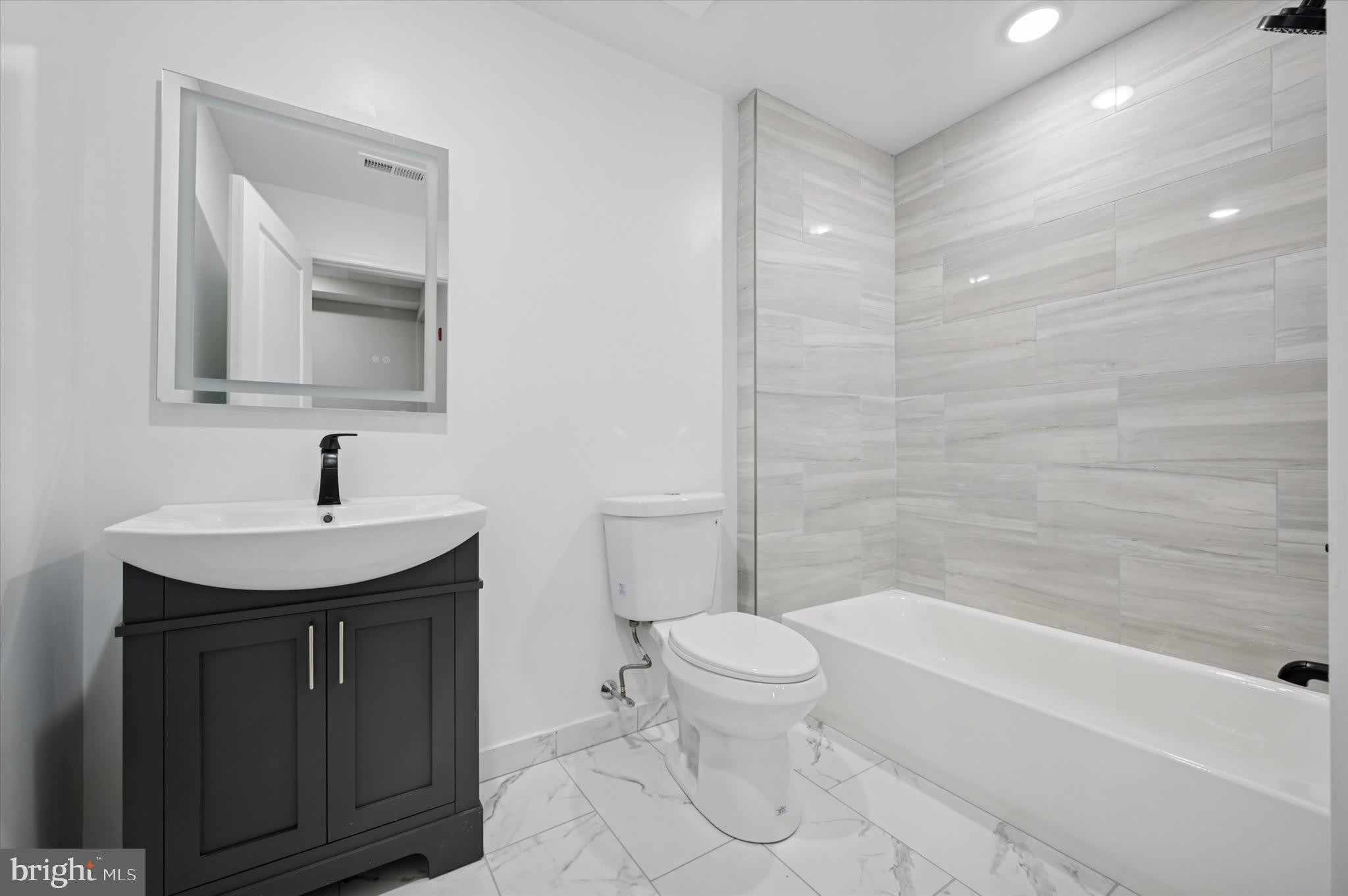 103 N 63RD – photo 4