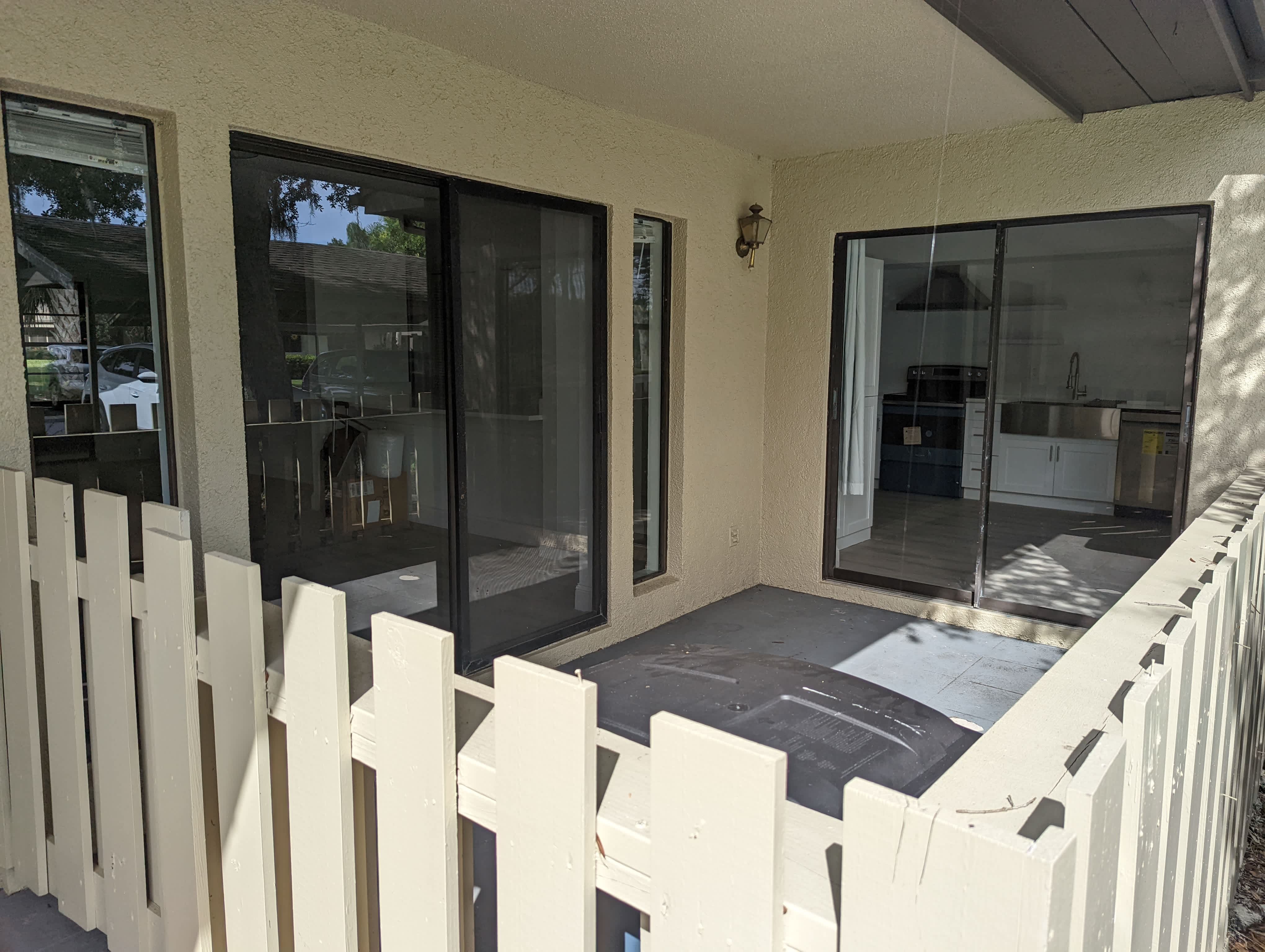 180 Joanne Pl – photo 3