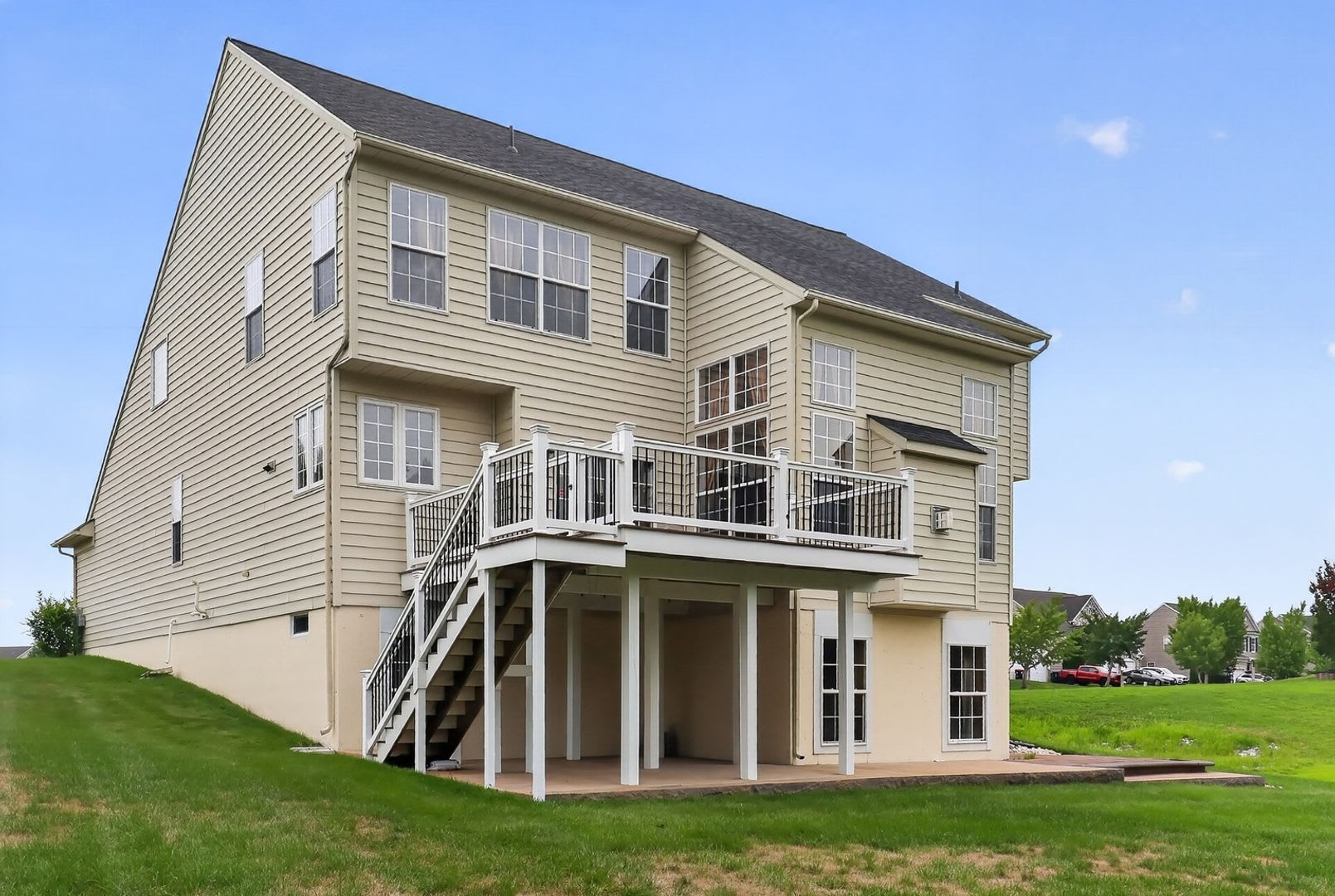 Spacious 4BR House in Middletown – photo 3
