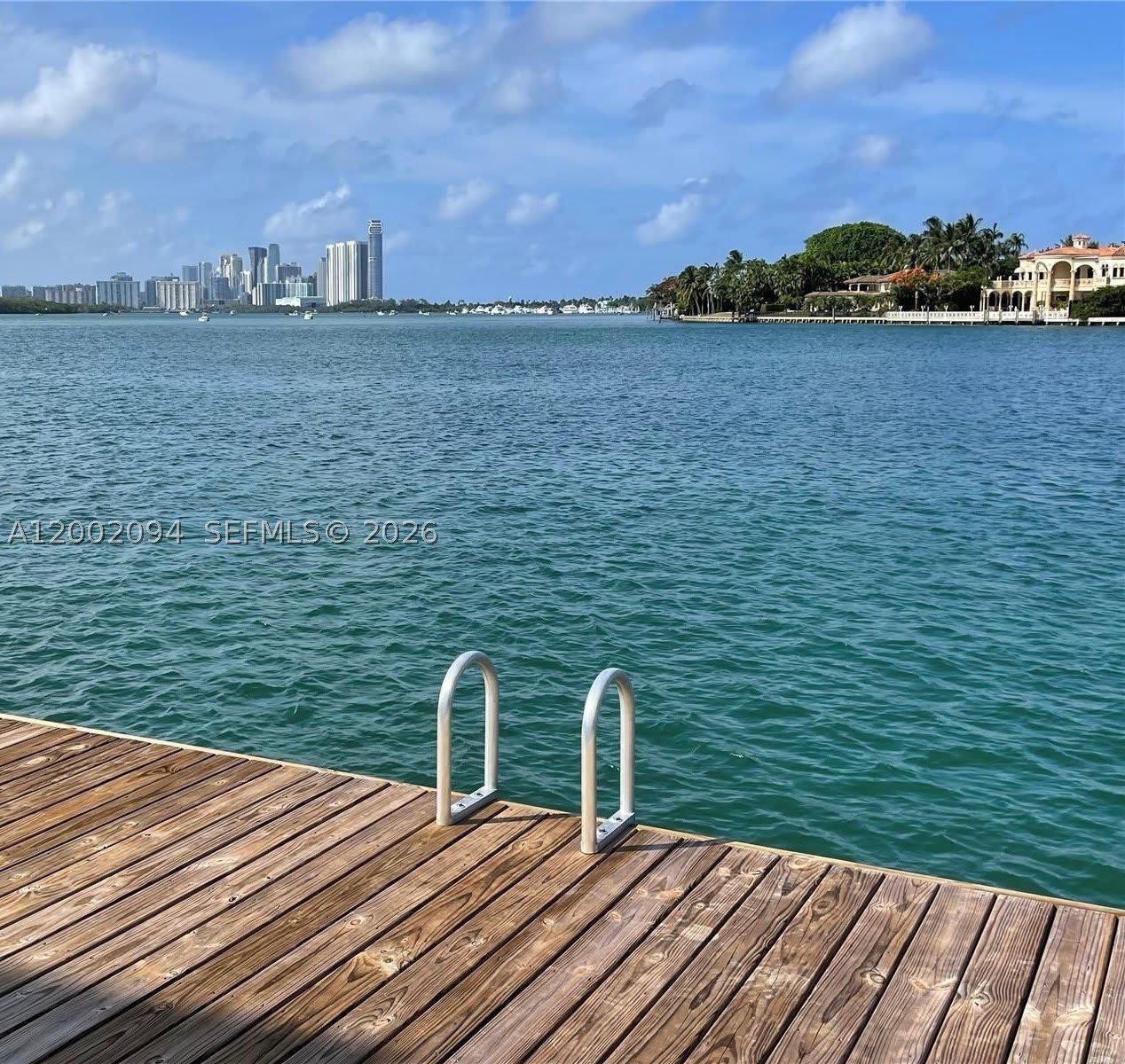 10281 E Bay Harbor Dr – photo 2