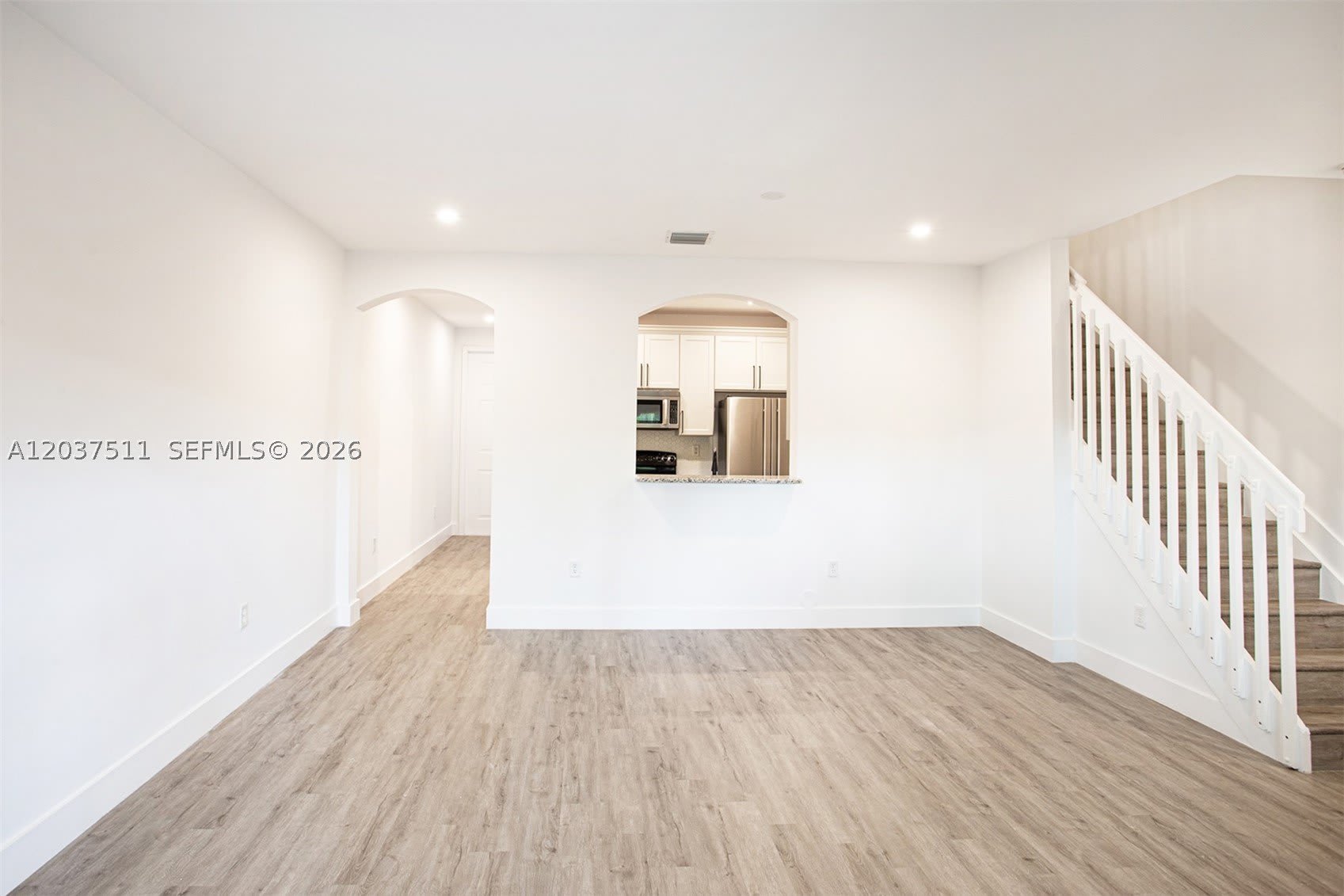 4234 NE 9th St – photo 5