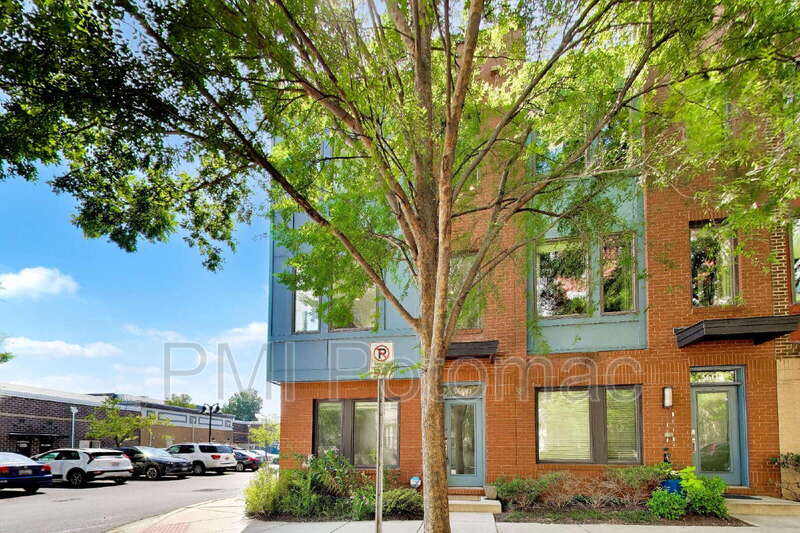 5600 45Th Avenue – photo 3