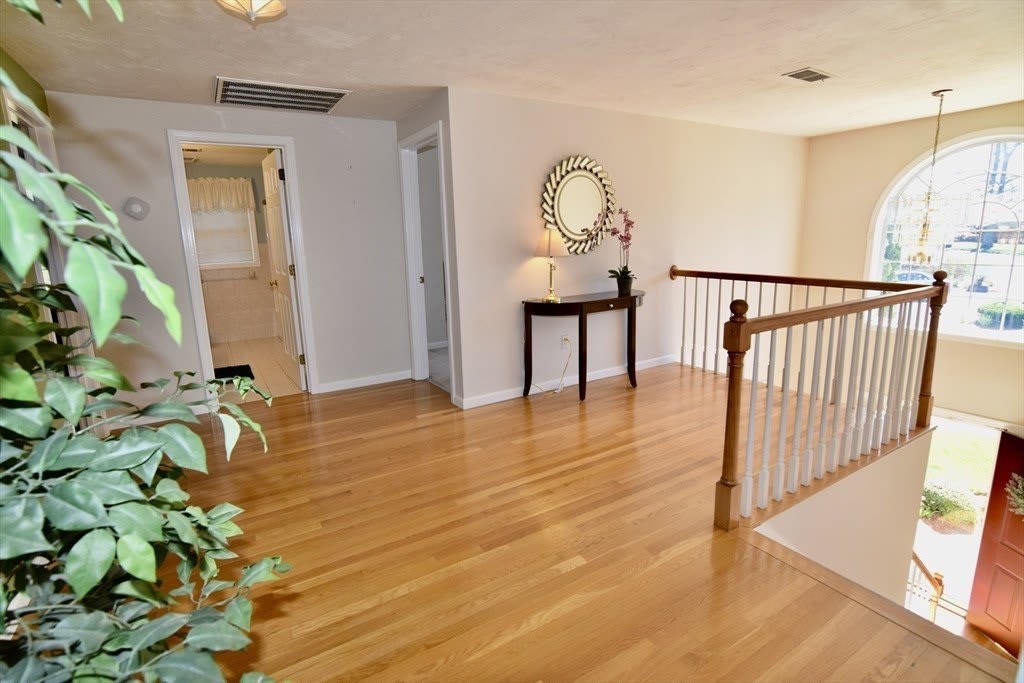 172 Edgehill Road – photo 3
