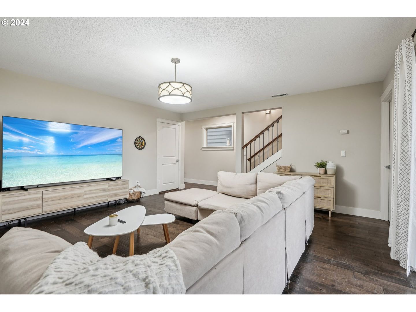 Beautiful 4 Bedroom Home For Rent Starting July 1st! – photo 5