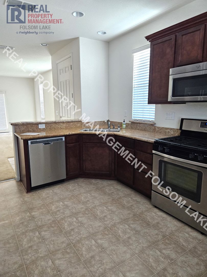 Coming Soon 3 bed 2.5 bath home in Folsom – photo 5