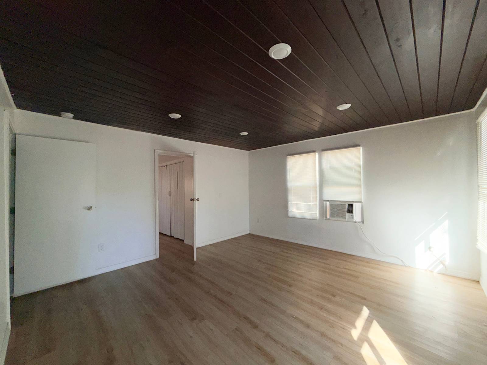 101 West 21st Street – photo 4